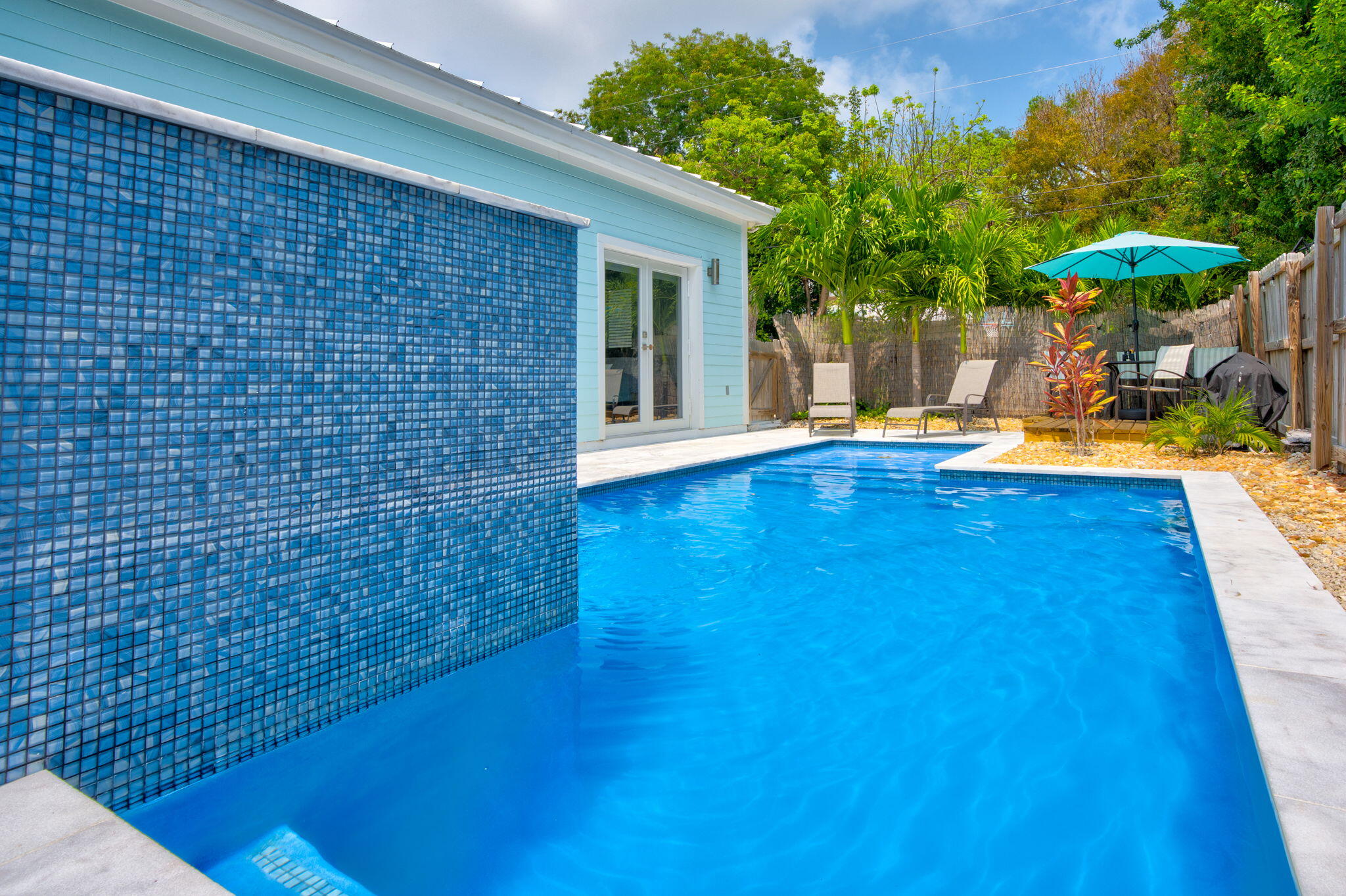 Key Largo, Florida 33037, United States, 3 Bedrooms Bedrooms, ,2 BathroomsBathrooms,Residential,Active,98785