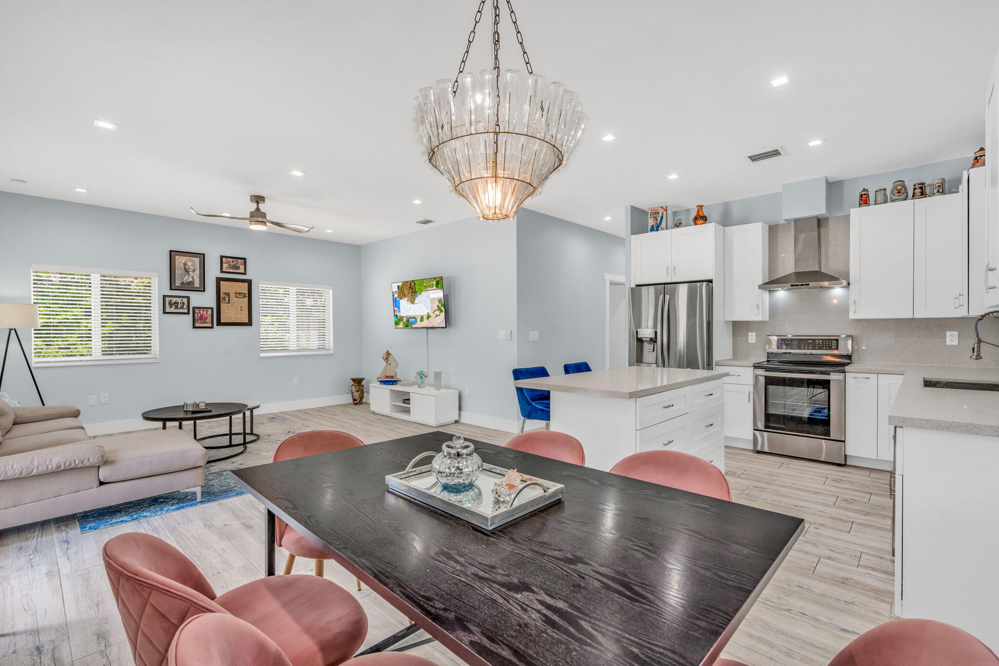 Key Largo, Florida 33037, United States, 3 Bedrooms Bedrooms, ,2 BathroomsBathrooms,Residential,Active,98785