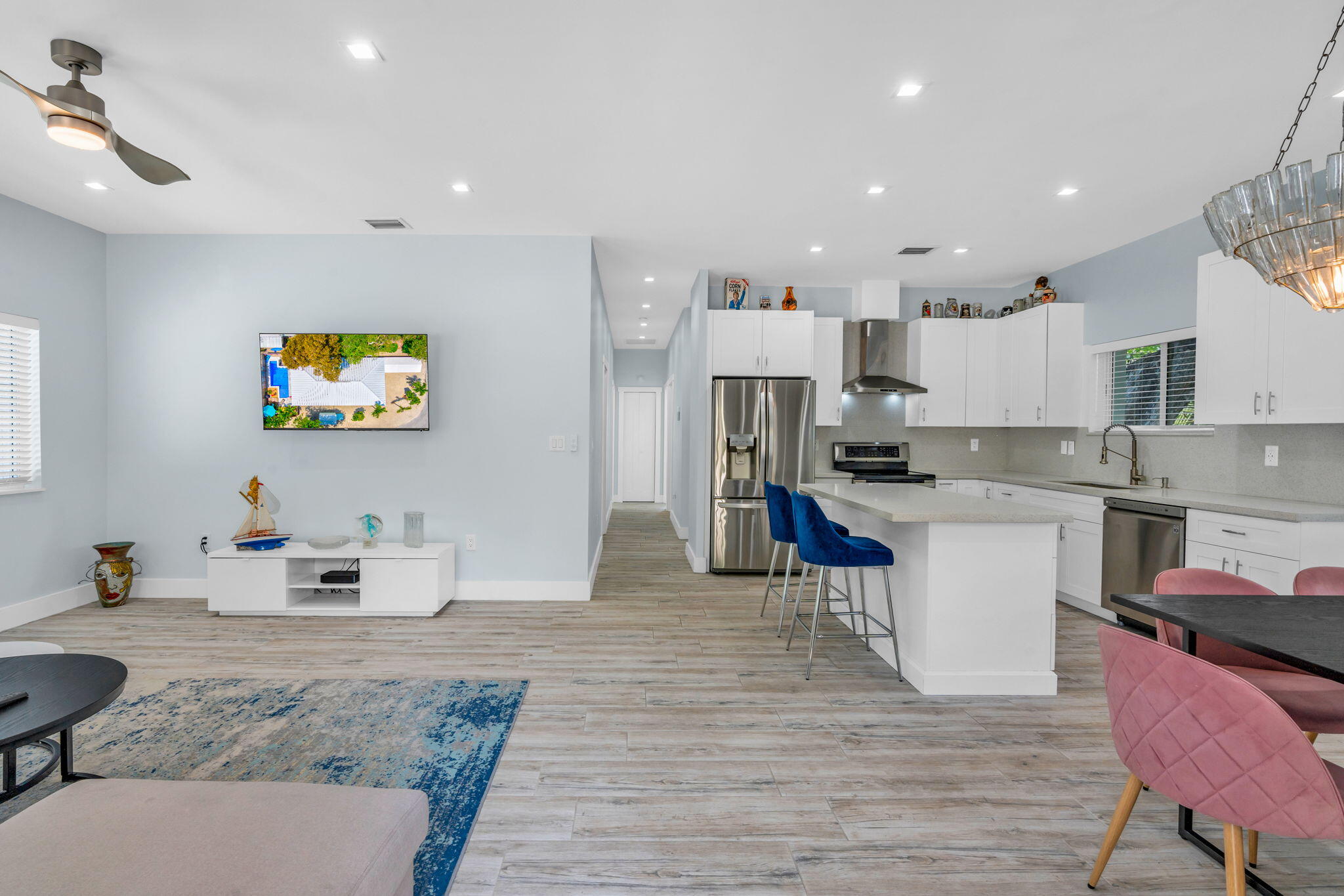 Key Largo, Florida 33037, United States, 3 Bedrooms Bedrooms, ,2 BathroomsBathrooms,Residential,Active,98785