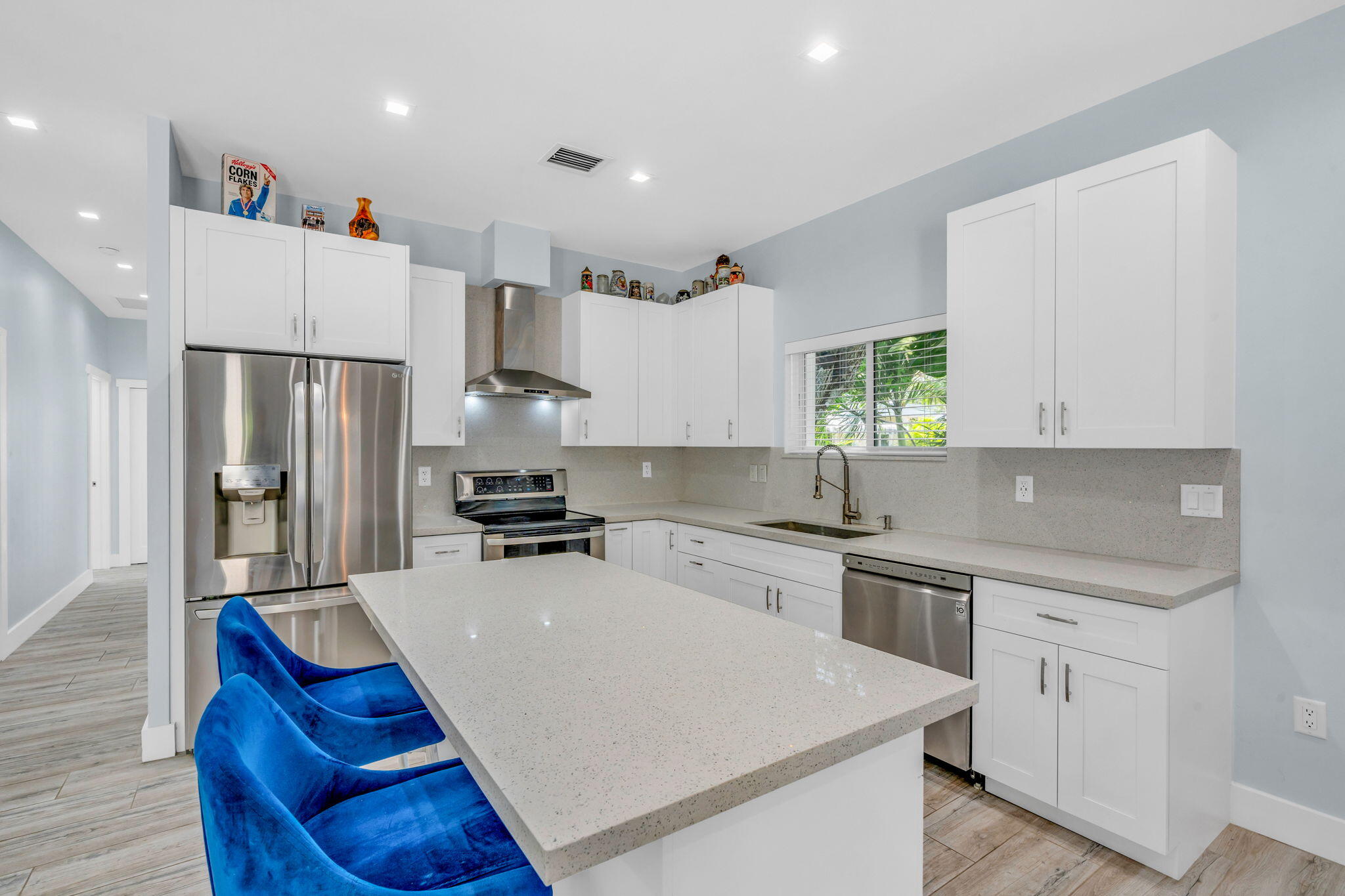 Key Largo, Florida 33037, United States, 3 Bedrooms Bedrooms, ,2 BathroomsBathrooms,Residential,Active,98785