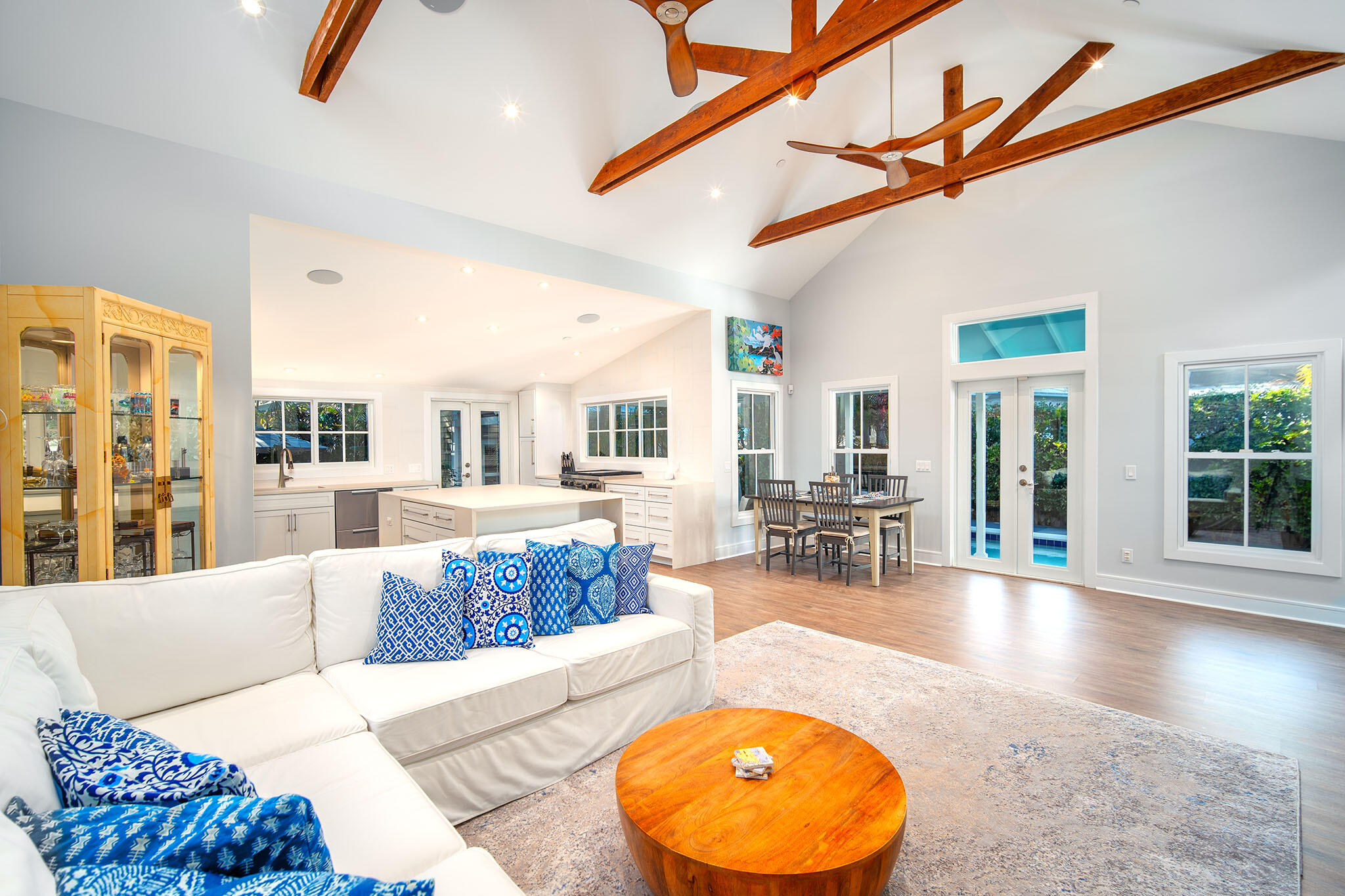 Key West, Florida 33040, United States, 5 Bedrooms Bedrooms, ,5 BathroomsBathrooms,Residential,Active,20335