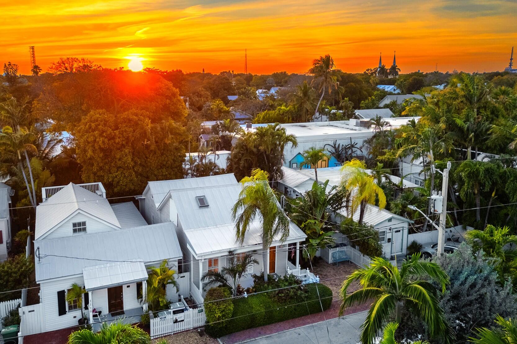 Key West, Florida 33040, United States, 5 Bedrooms Bedrooms, ,5 BathroomsBathrooms,Residential,Active,20335