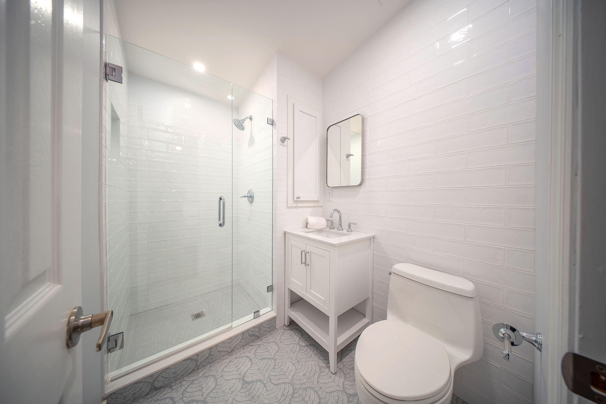 Key West, Florida 33040, United States, 5 Bedrooms Bedrooms, ,5 BathroomsBathrooms,Residential,Active,20335