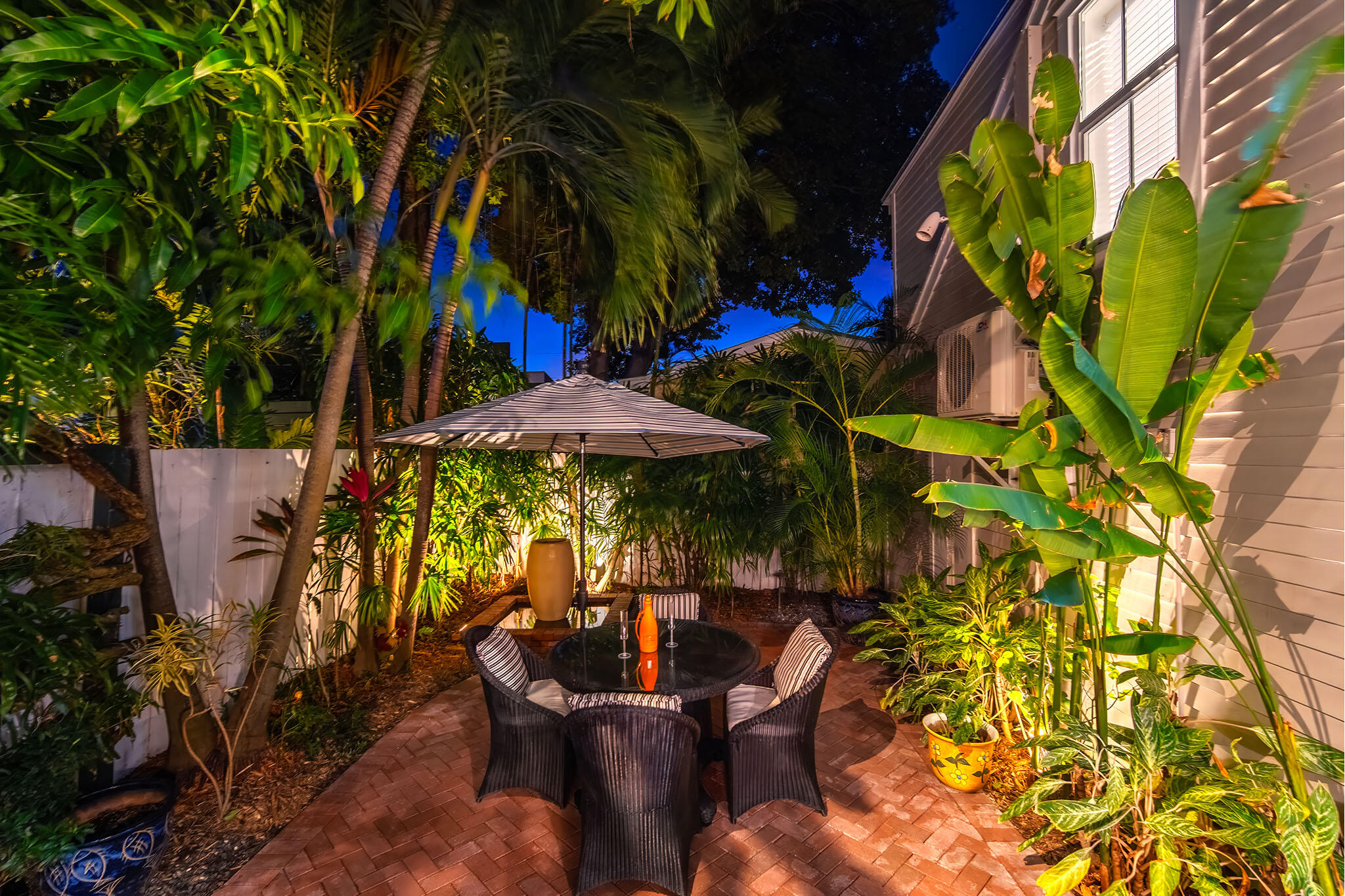 Key West, Florida 33040, United States, 5 Bedrooms Bedrooms, ,5 BathroomsBathrooms,Residential,Active,20335