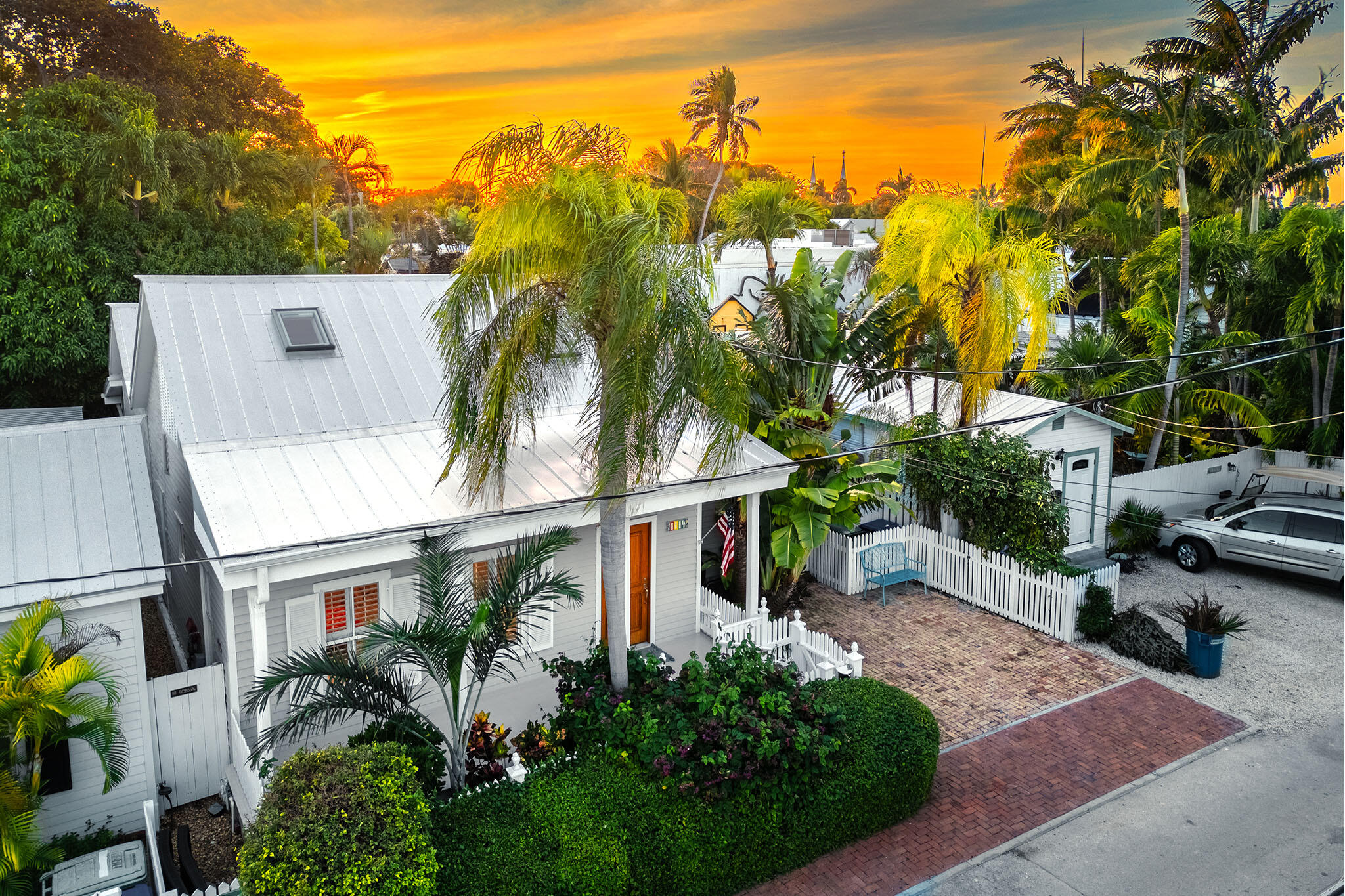 Key West, Florida 33040, United States, 5 Bedrooms Bedrooms, ,5 BathroomsBathrooms,Residential,Active,20335
