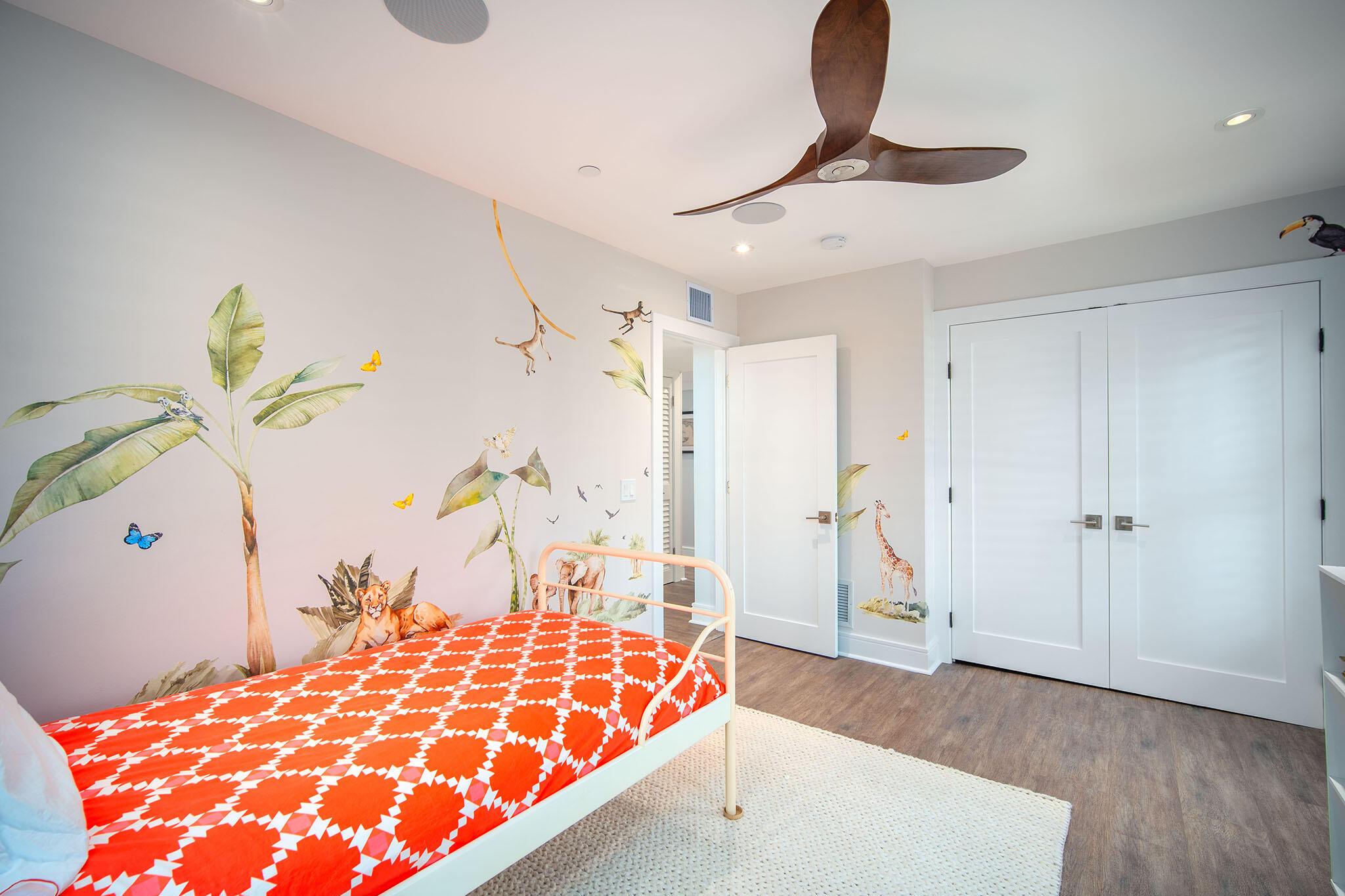 Key West, Florida 33040, United States, 5 Bedrooms Bedrooms, ,5 BathroomsBathrooms,Residential,Active,20335