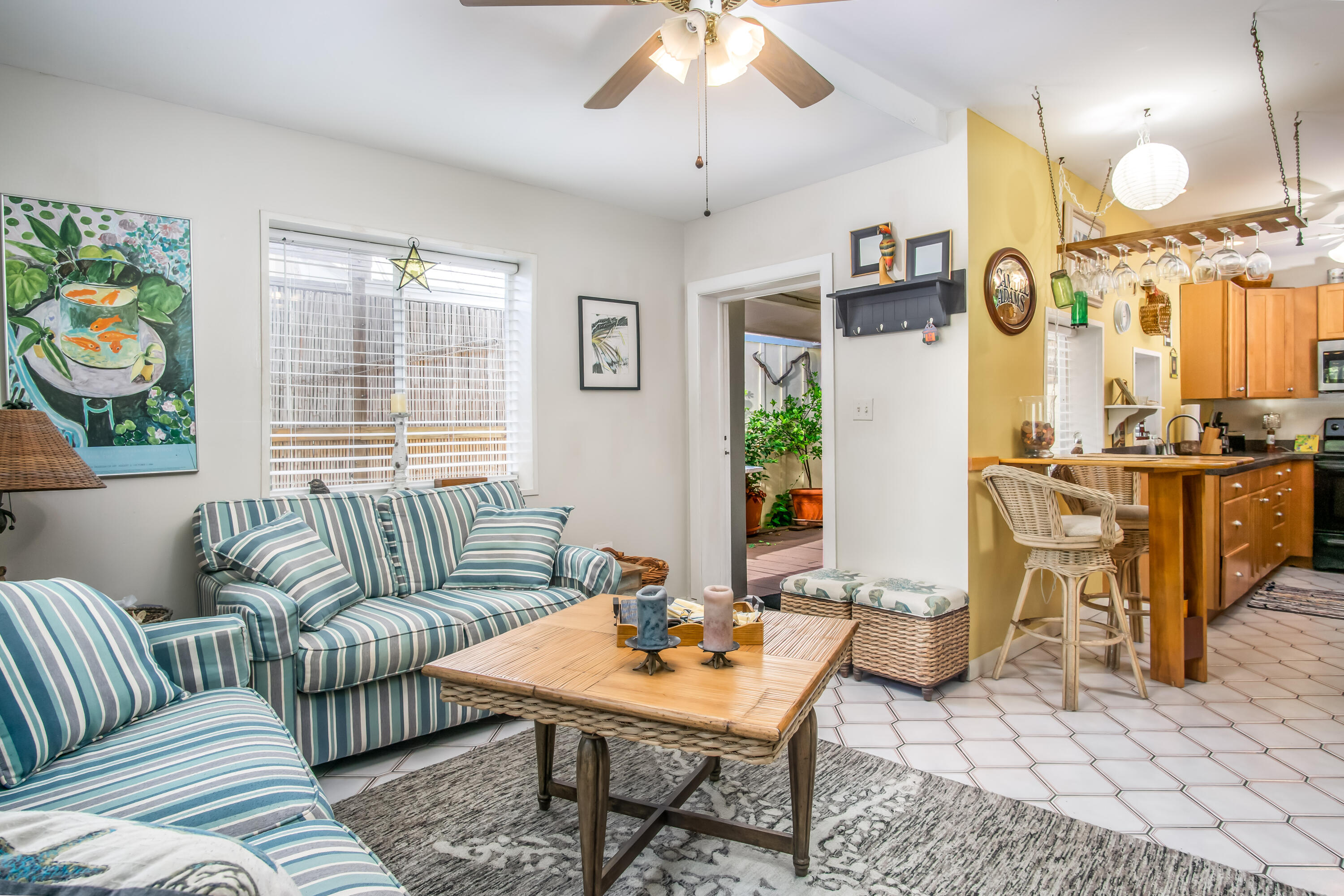 Key West, Florida 33040, United States, 3 Bedrooms Bedrooms, ,3 BathroomsBathrooms,Residential,Contingent,22717