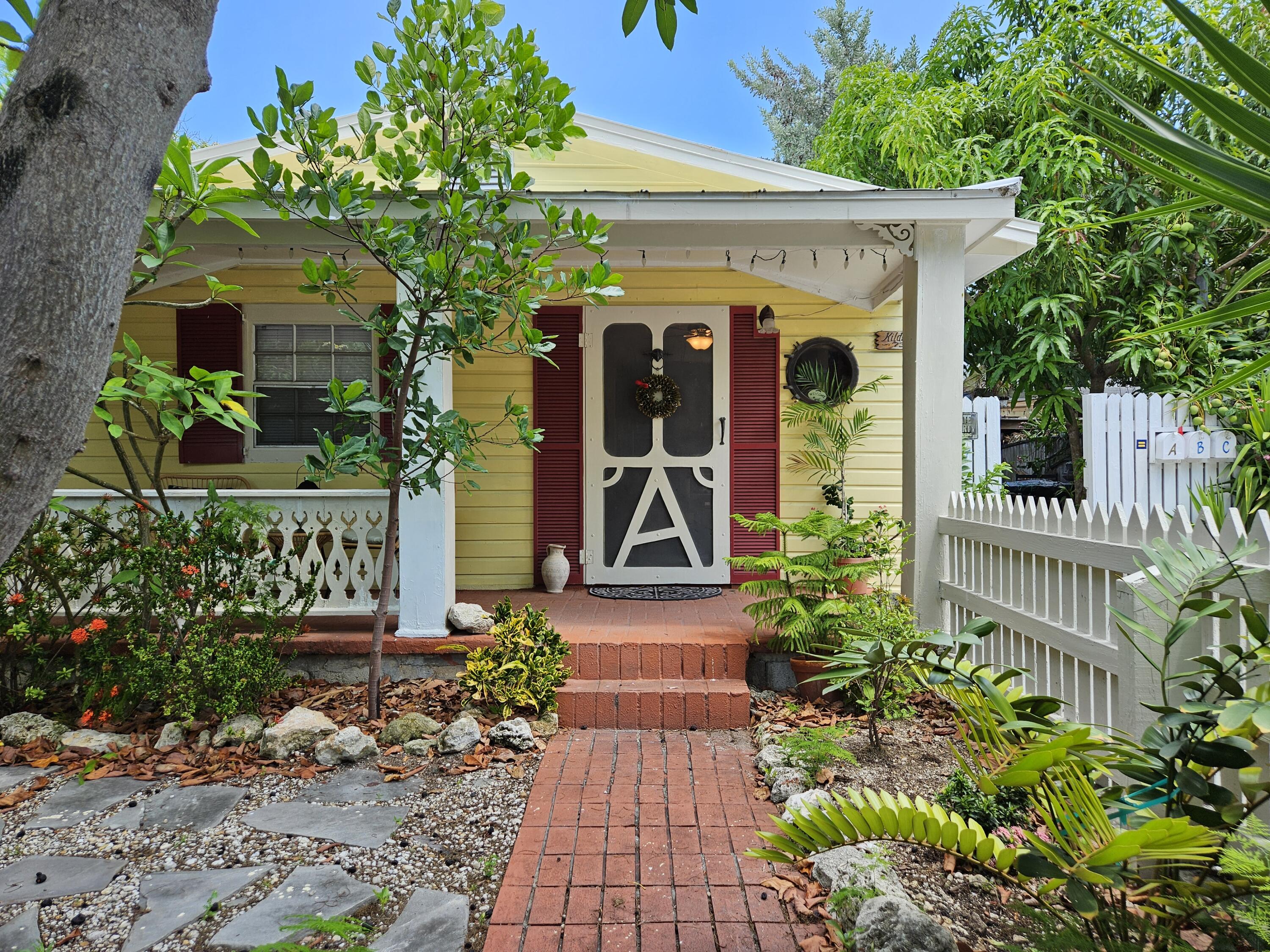 Key West, Florida 33040, United States, 3 Bedrooms Bedrooms, ,3 BathroomsBathrooms,Residential,Contingent,22717