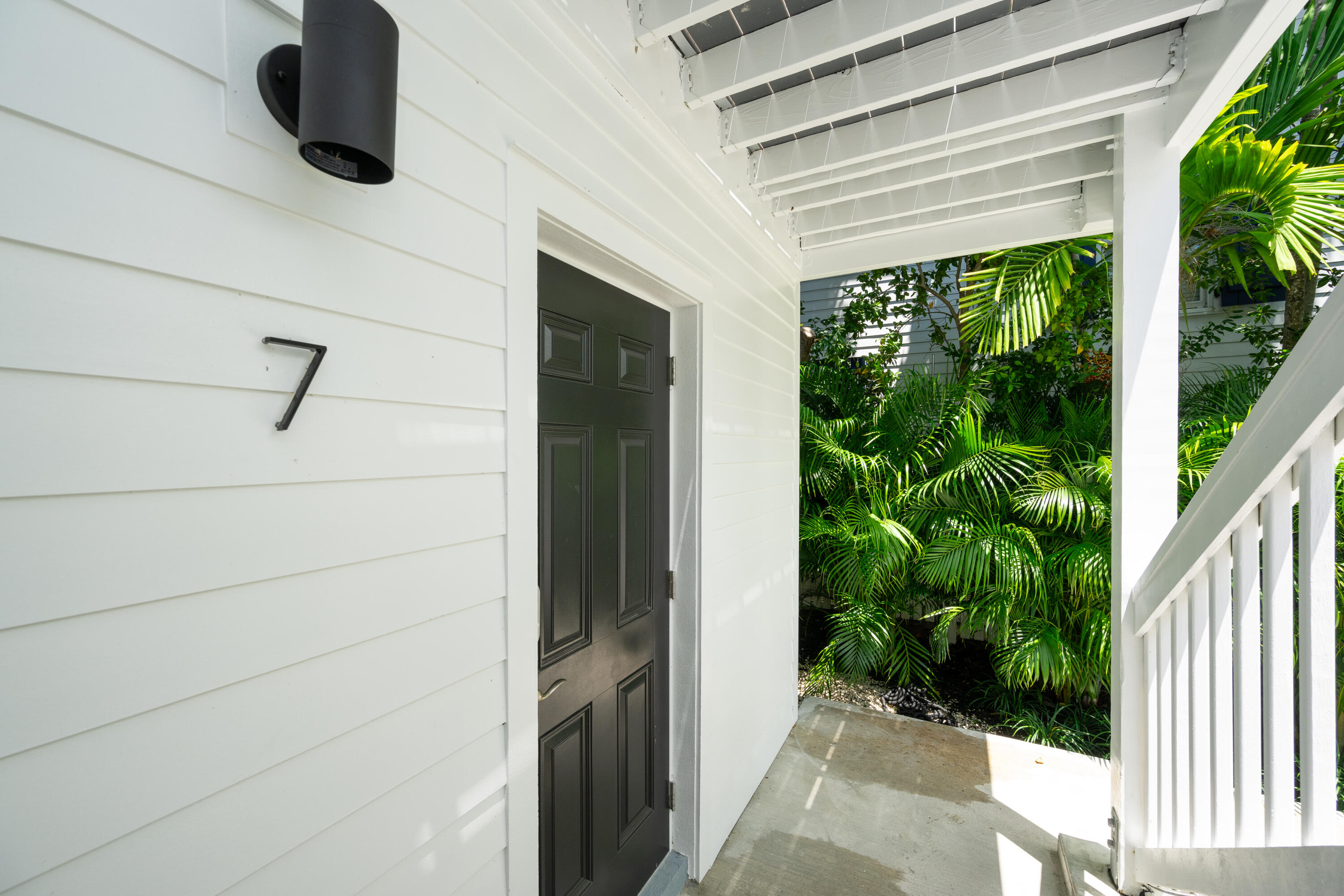 Key West, Florida 33040, United States, 10 Bedrooms Bedrooms, ,9 BathroomsBathrooms,Commercial,Active,55539