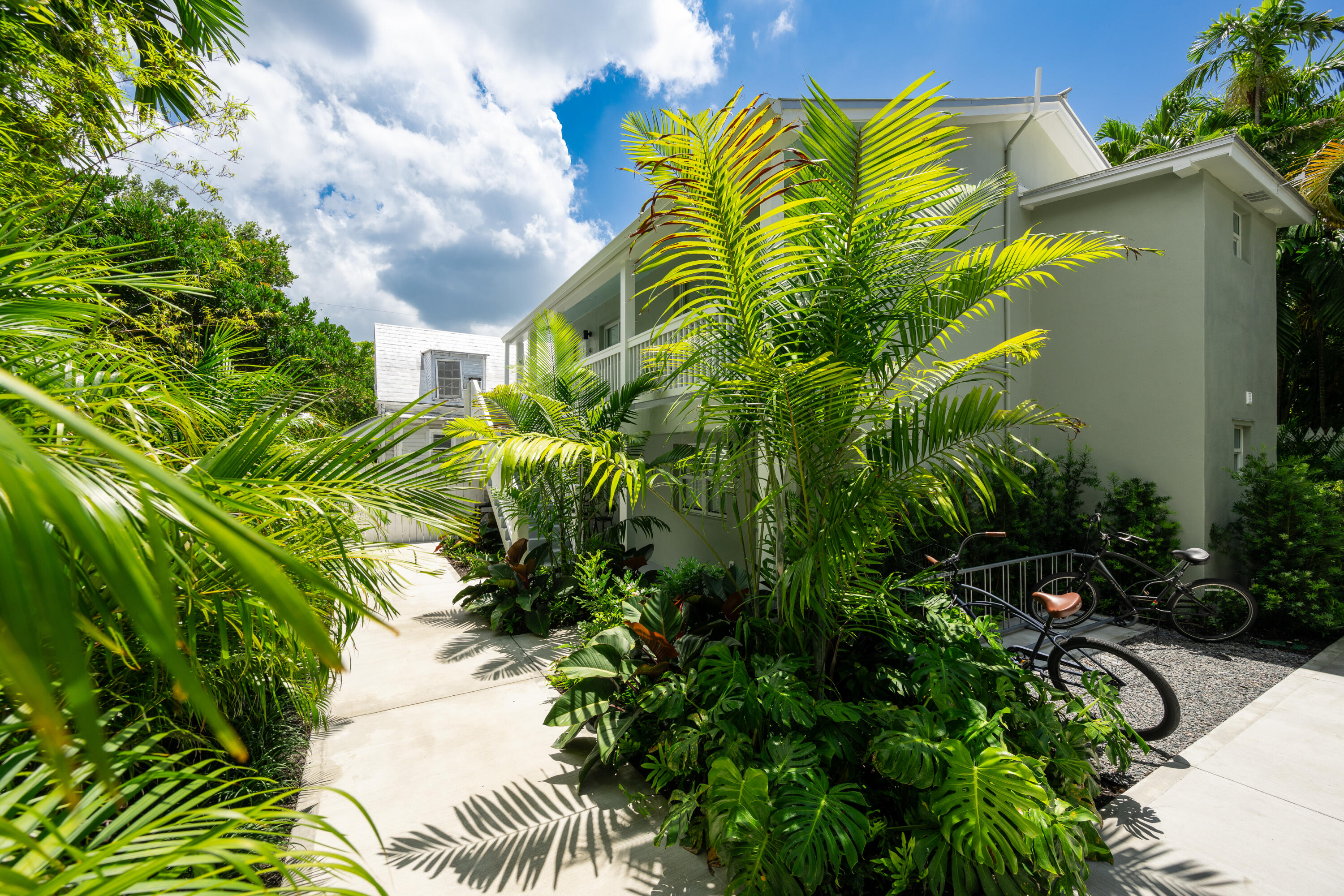 Key West, Florida 33040, United States, 10 Bedrooms Bedrooms, ,9 BathroomsBathrooms,Commercial,Active,55539