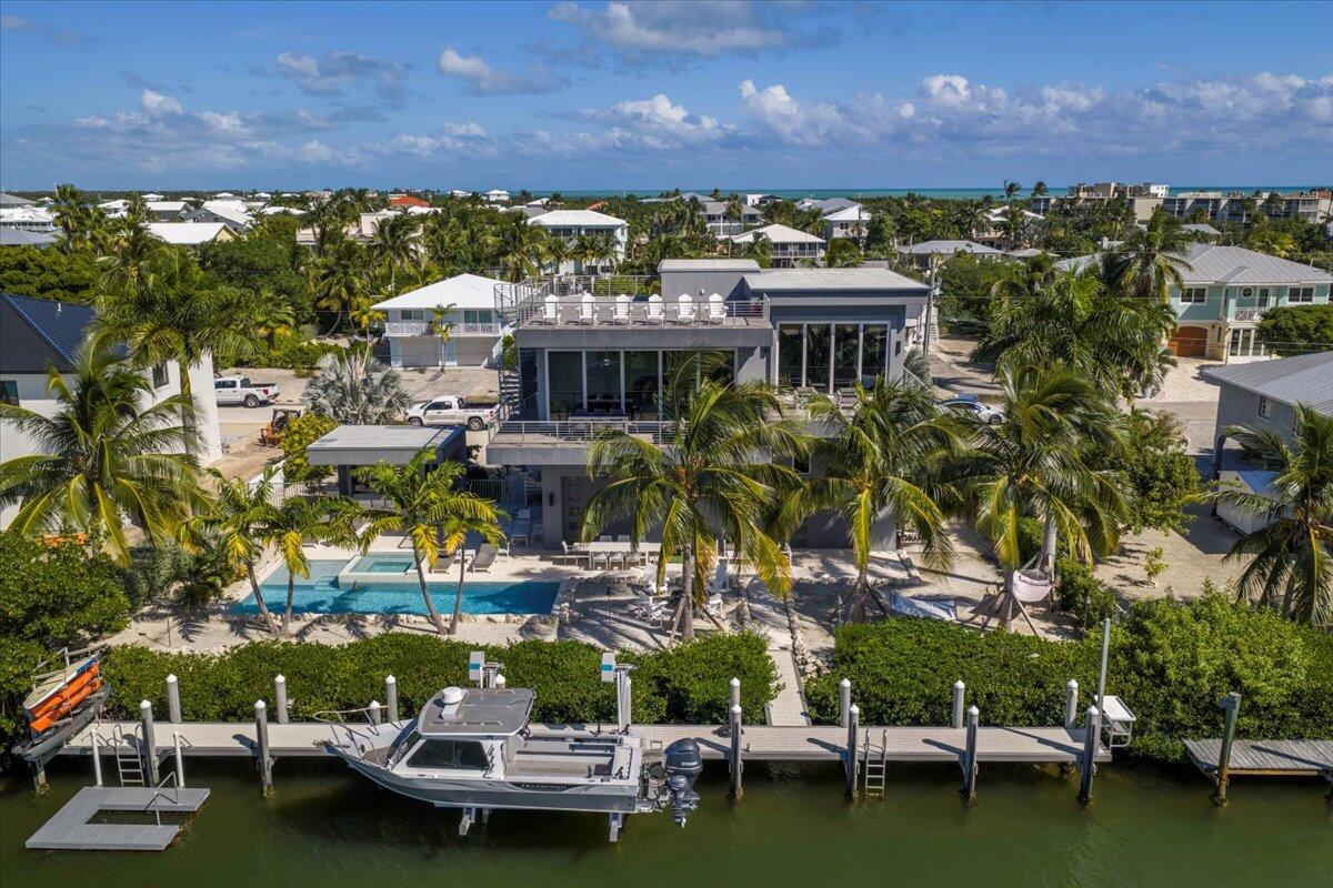 Marathon, Florida, 33050, United States, 3 Bedrooms Bedrooms, ,3 BathroomsBathrooms,Residential,Active,1998583