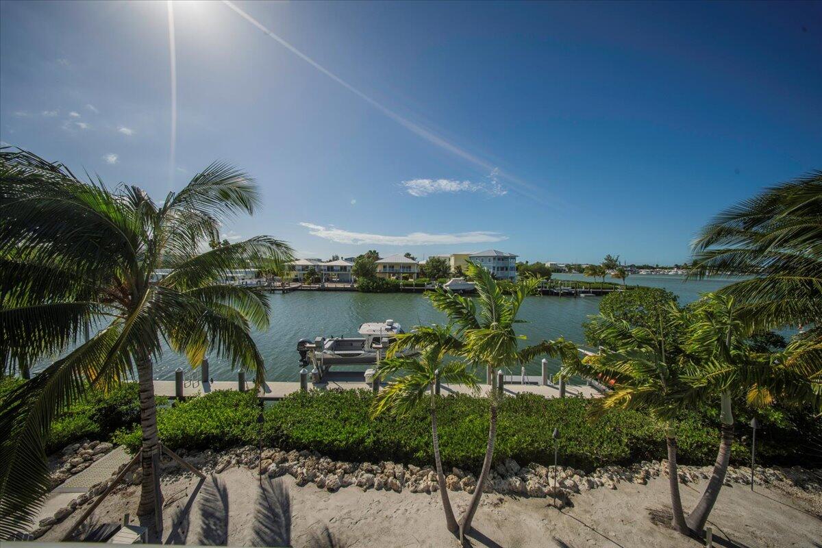 Marathon, Florida, 33050, United States, 3 Bedrooms Bedrooms, ,3 BathroomsBathrooms,Residential,Active,1998583
