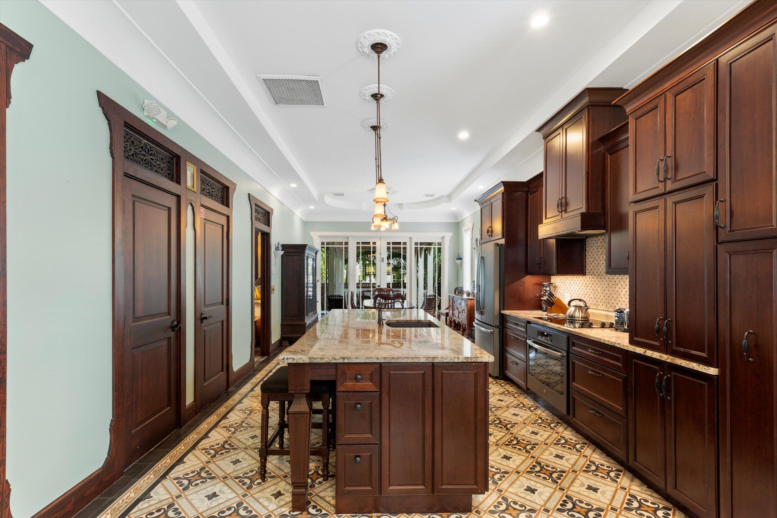 Key West, Florida 33040, United States, 2 Bedrooms Bedrooms, ,3 BathroomsBathrooms,Residential,Active,238192