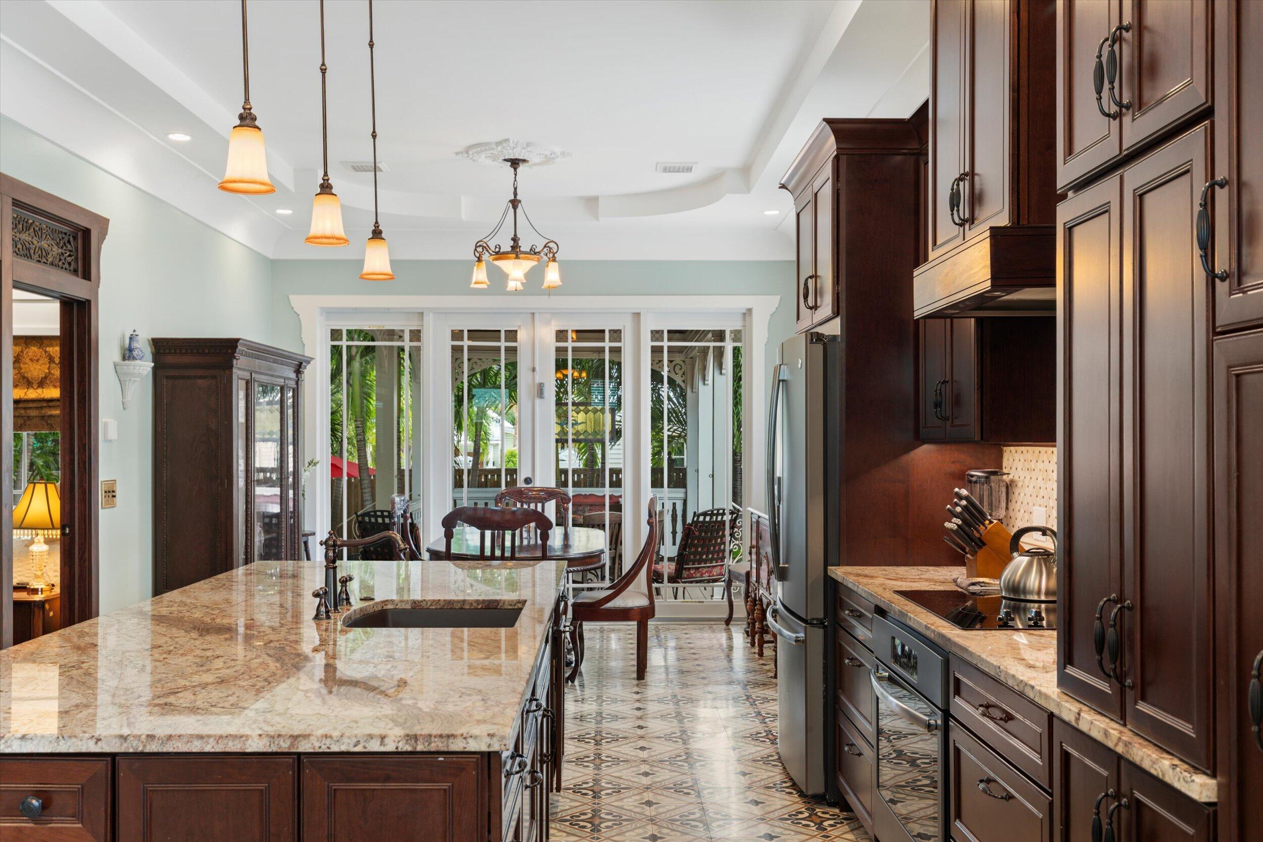 Key West, Florida 33040, United States, 2 Bedrooms Bedrooms, ,3 BathroomsBathrooms,Residential,Active,238192