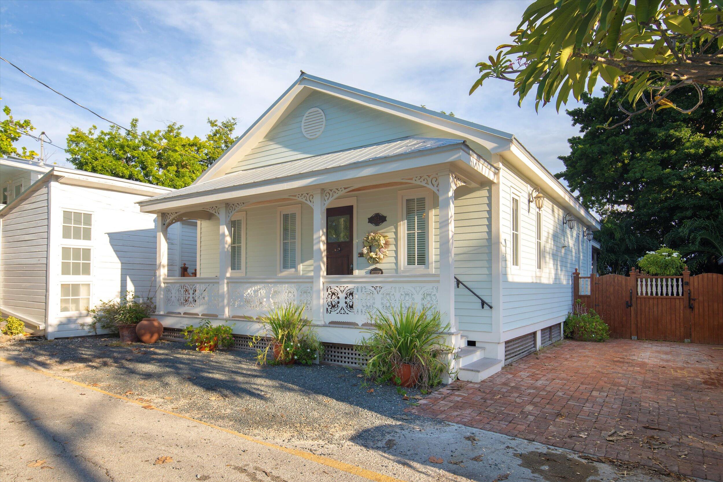 Key West, Florida 33040, United States, 2 Bedrooms Bedrooms, ,3 BathroomsBathrooms,Residential,Active,238192