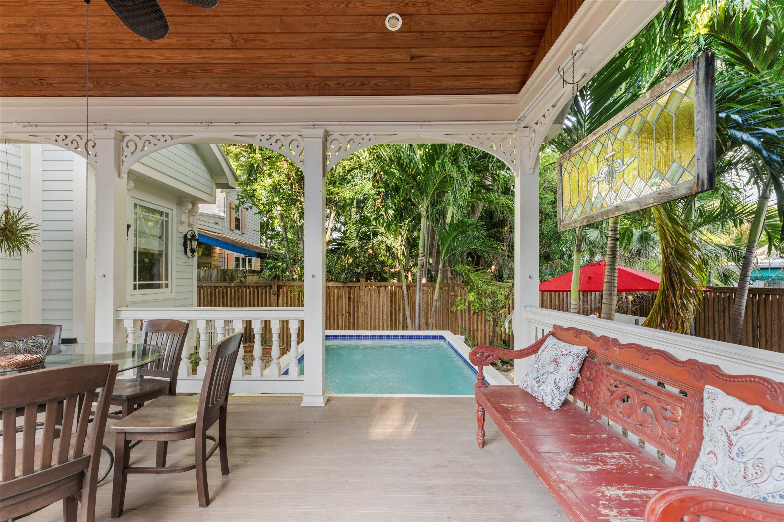 Key West, Florida 33040, United States, 2 Bedrooms Bedrooms, ,3 BathroomsBathrooms,Residential,Active,238192