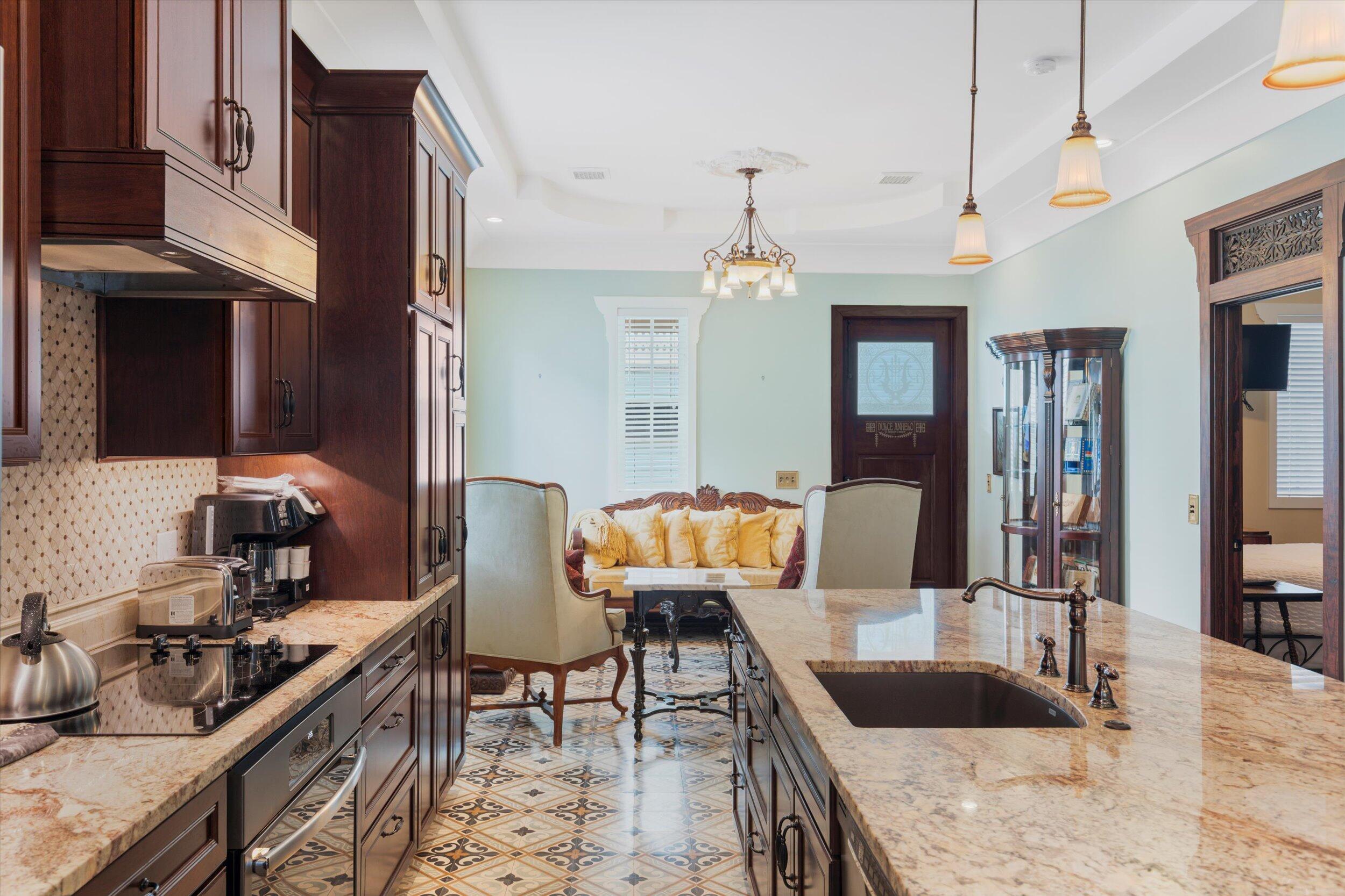 Key West, Florida 33040, United States, 2 Bedrooms Bedrooms, ,3 BathroomsBathrooms,Residential,Active,238192