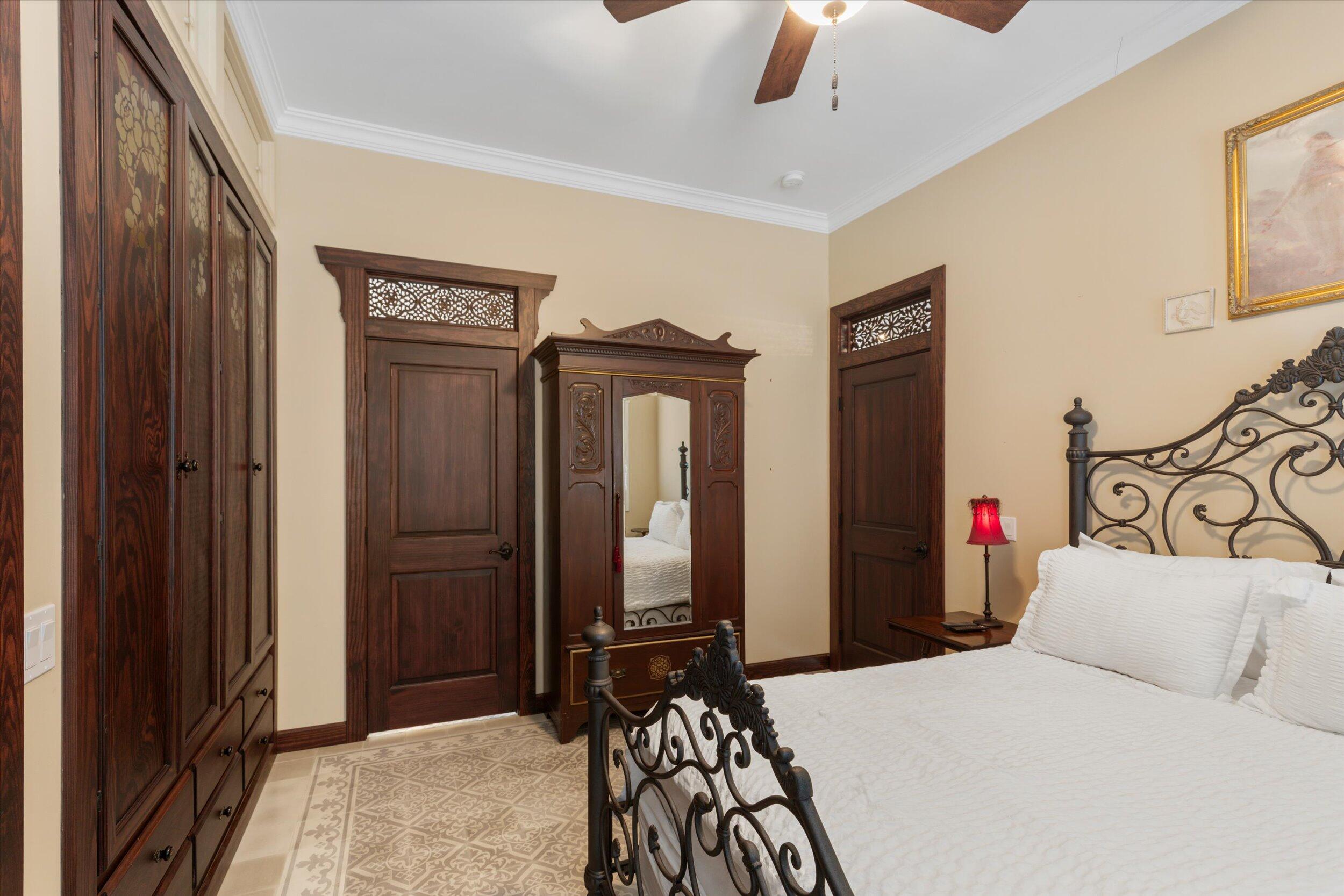 Key West, Florida 33040, United States, 2 Bedrooms Bedrooms, ,3 BathroomsBathrooms,Residential,Active,238192