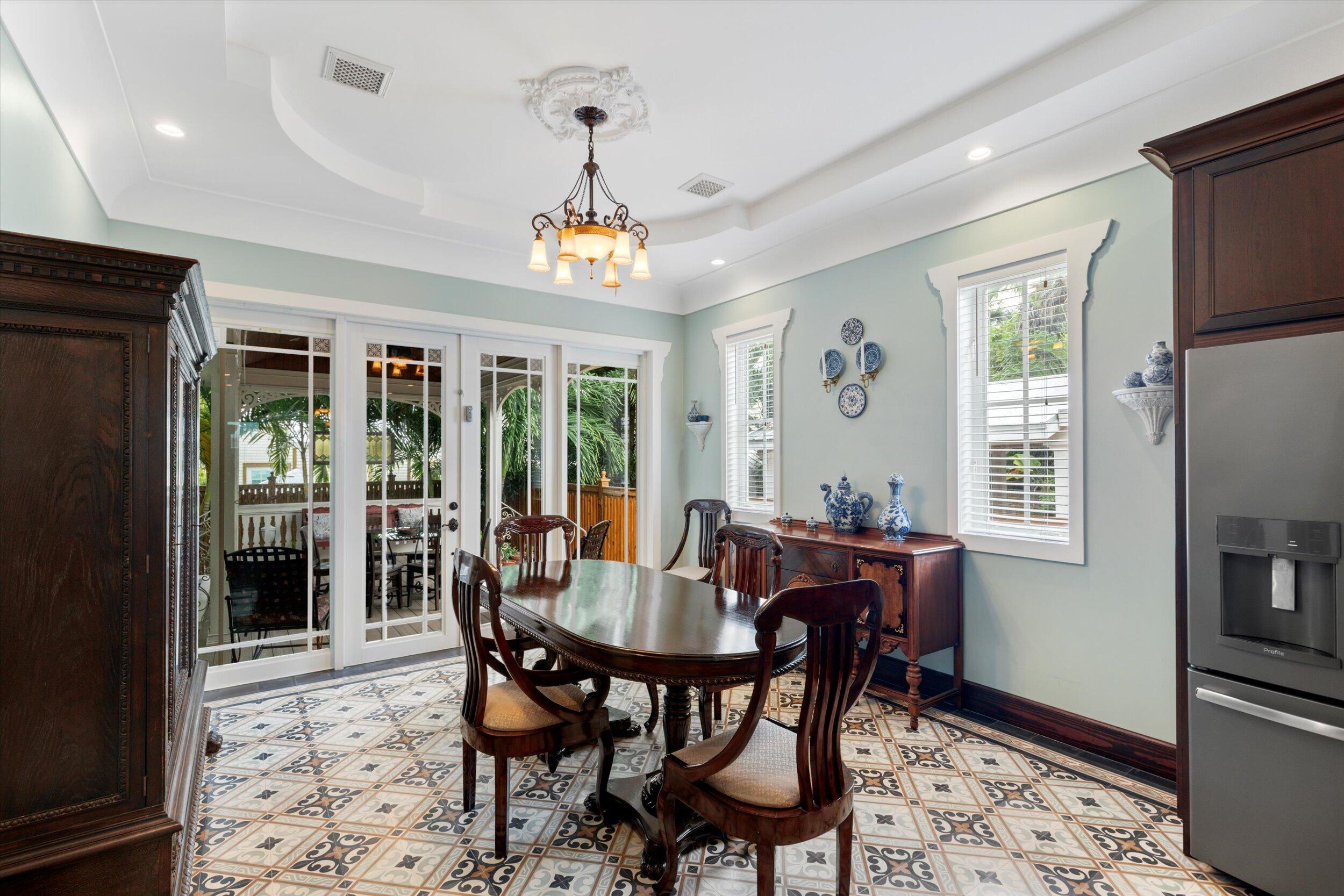 Key West, Florida 33040, United States, 2 Bedrooms Bedrooms, ,3 BathroomsBathrooms,Residential,Active,238192