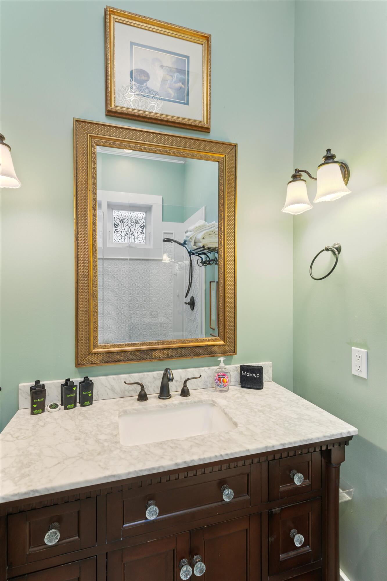 Key West, Florida 33040, United States, 2 Bedrooms Bedrooms, ,3 BathroomsBathrooms,Residential,Active,238192