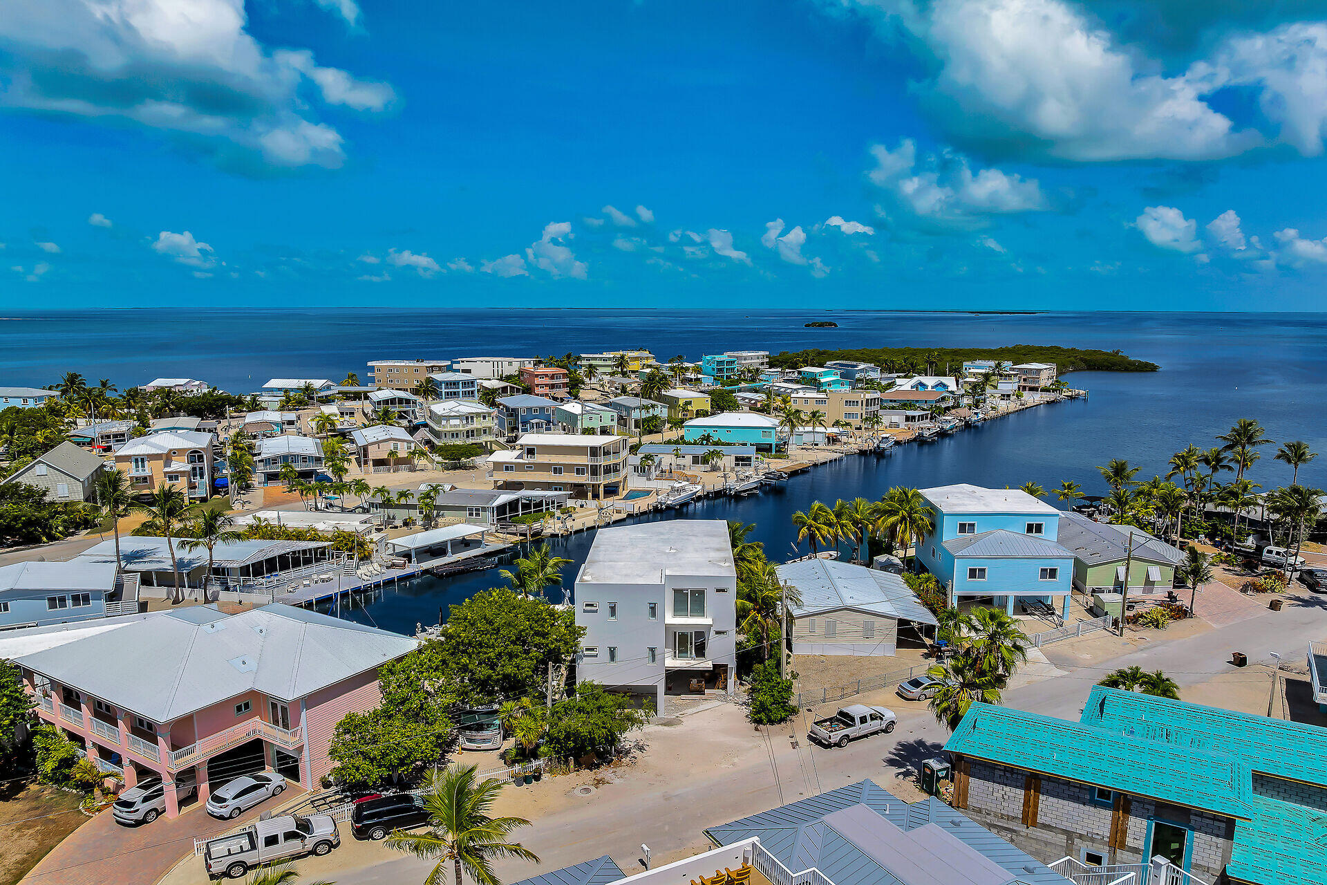 Tavernier, Florida 33070, United States, 5 Bedrooms Bedrooms, ,6 BathroomsBathrooms,Residential,Active,188855