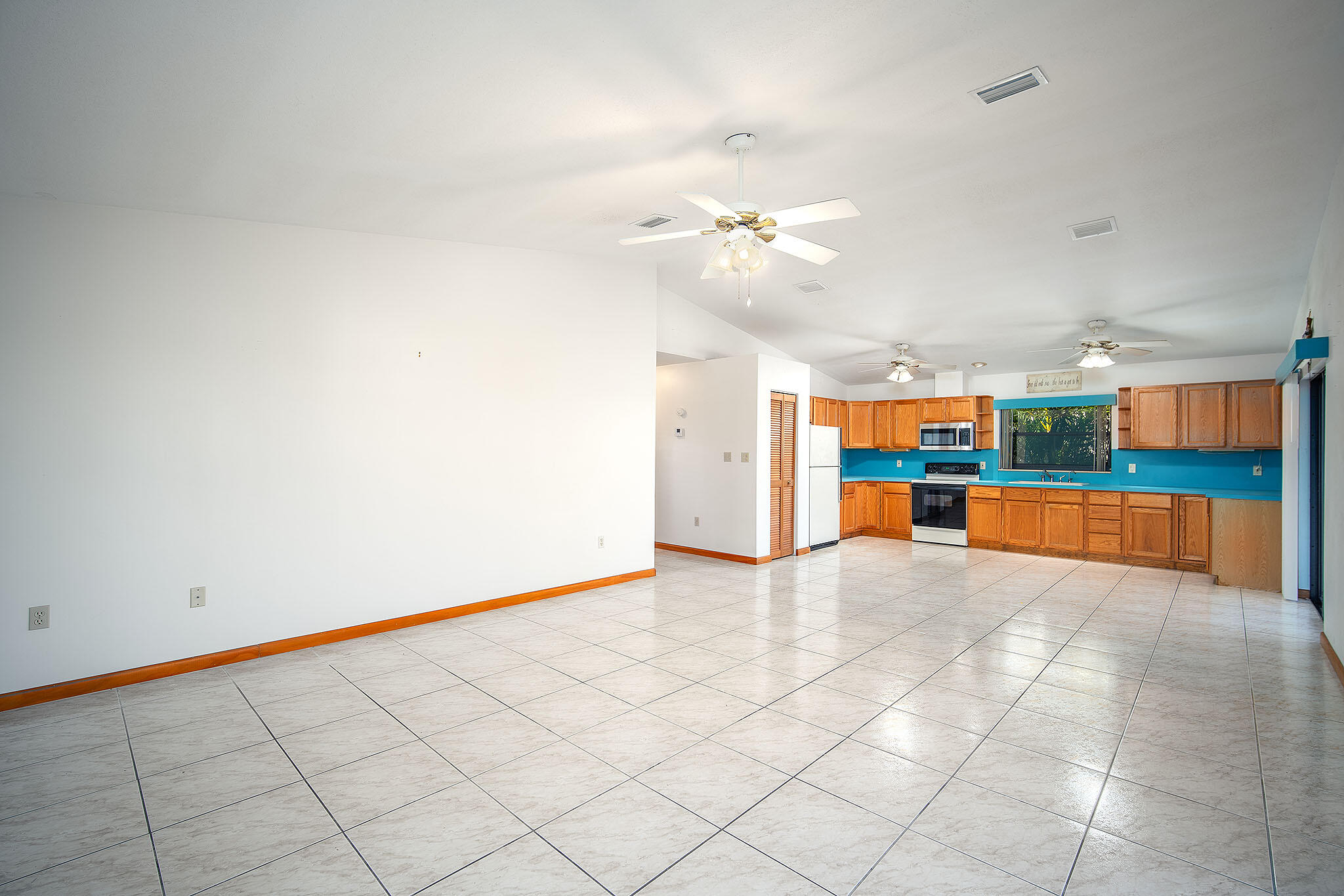 Big Pine, Florida 33043, United States, 2 Bedrooms Bedrooms, ,2 BathroomsBathrooms,Residential,Active,34867