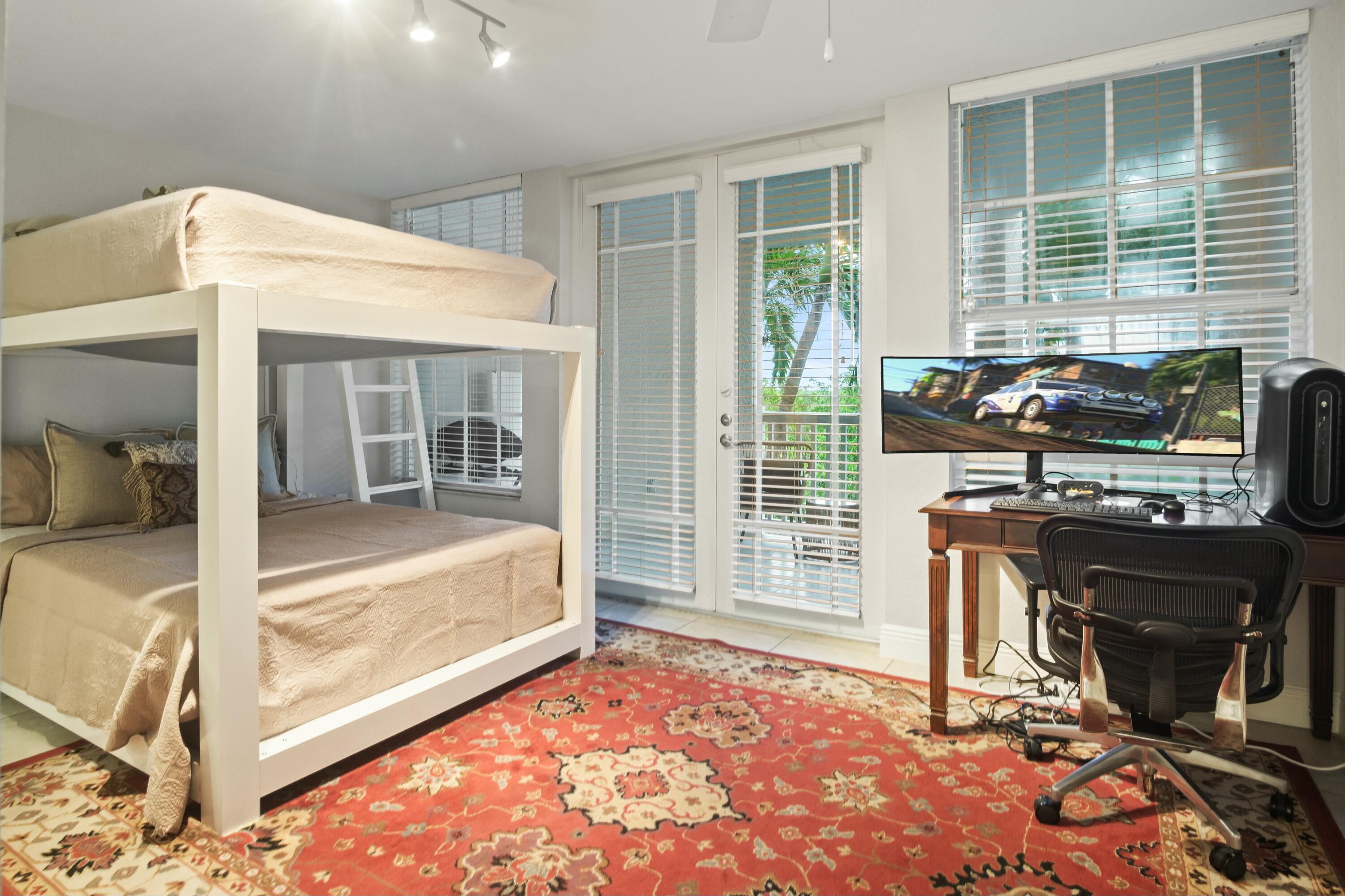 Key West, Florida 33040, United States, 2 Bedrooms Bedrooms, ,4 BathroomsBathrooms,Residential,Active,24476