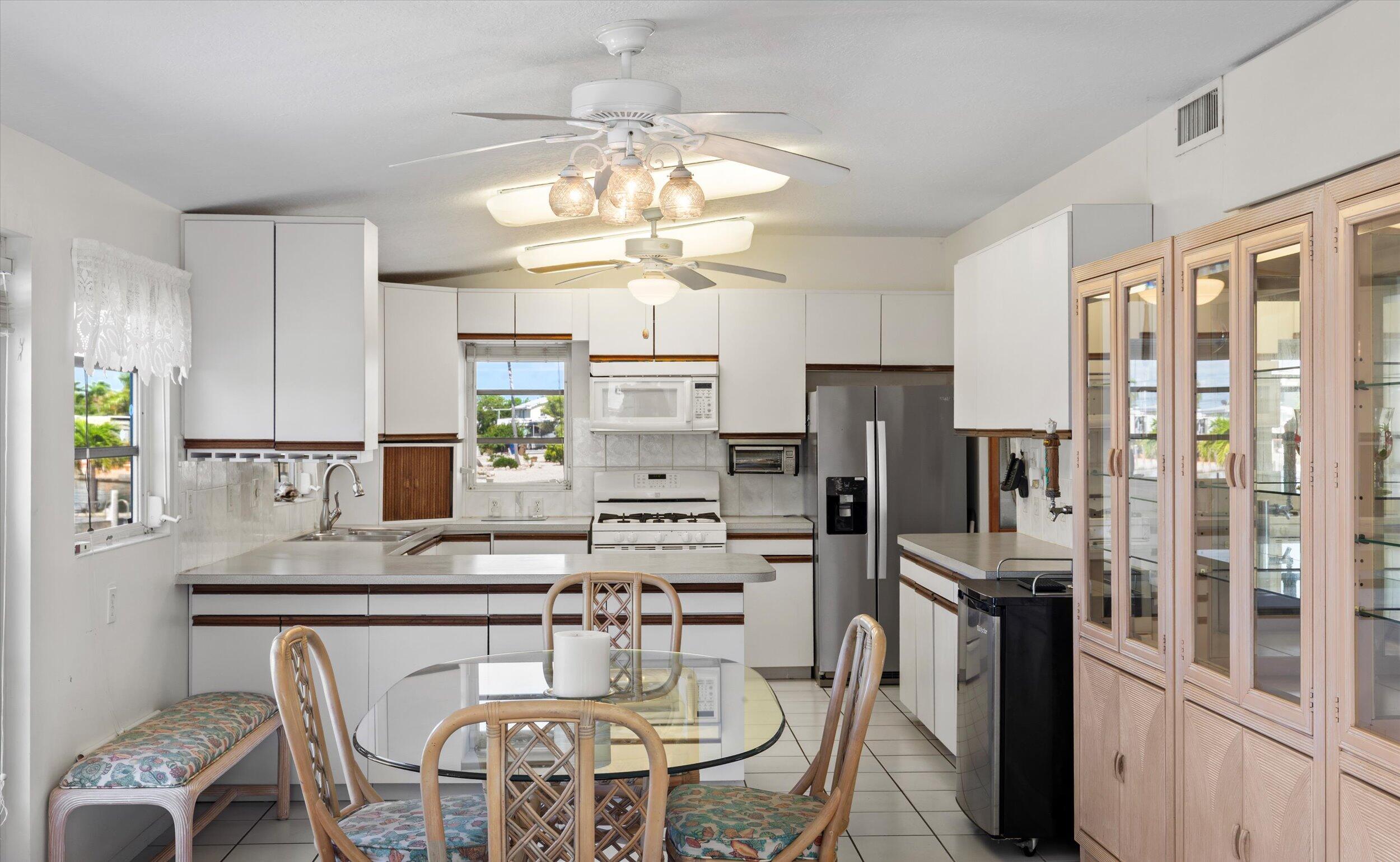 Cudjoe, Florida 33042, United States, 2 Bedrooms Bedrooms, ,2 BathroomsBathrooms,Residential,Active,135557