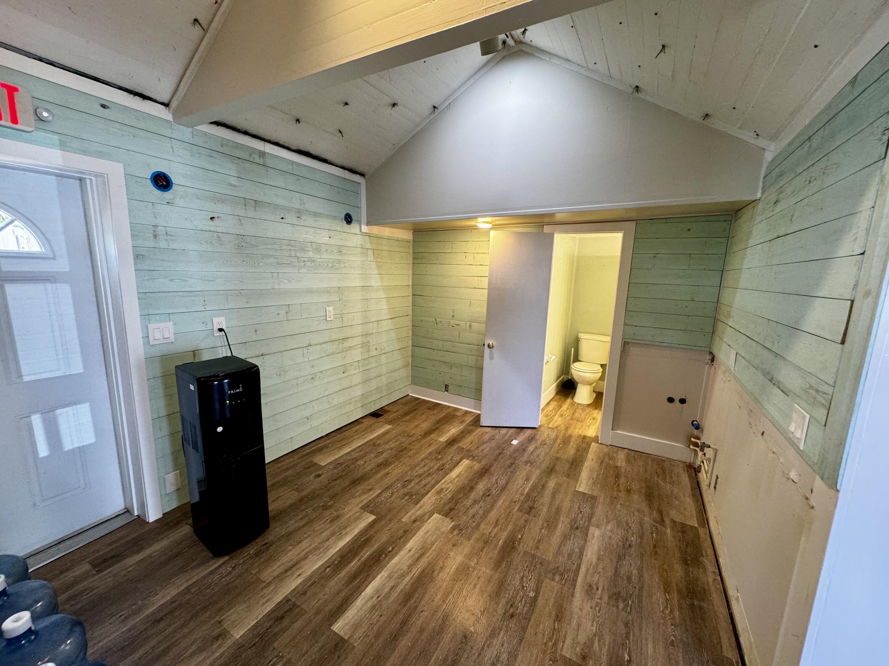 Key West, Florida 33040, United States, ,Commercial,Contingent,61009