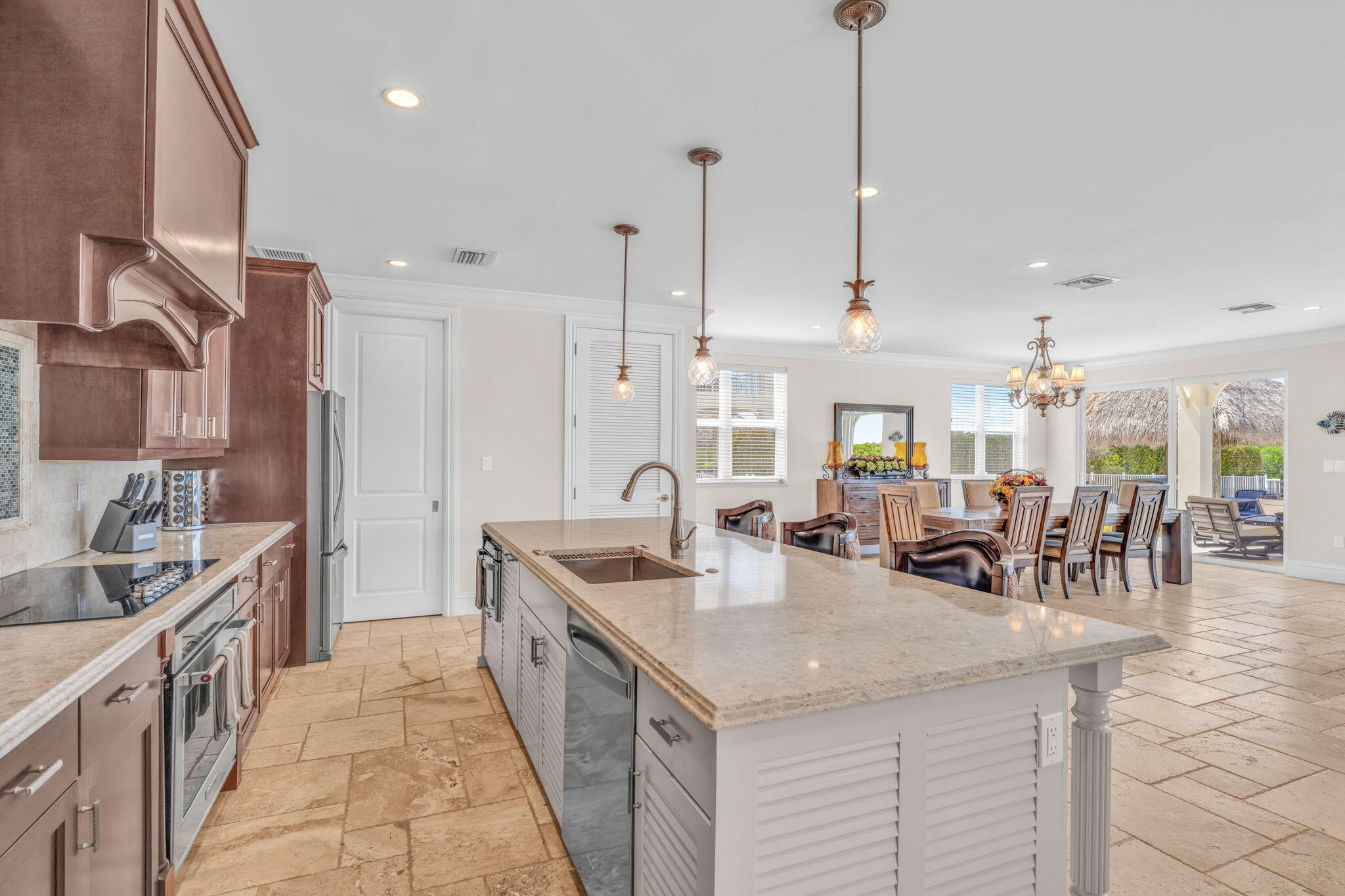 Marathon, Florida 33050, United States, 6 Bedrooms Bedrooms, ,7 BathroomsBathrooms,Residential,Active,157747