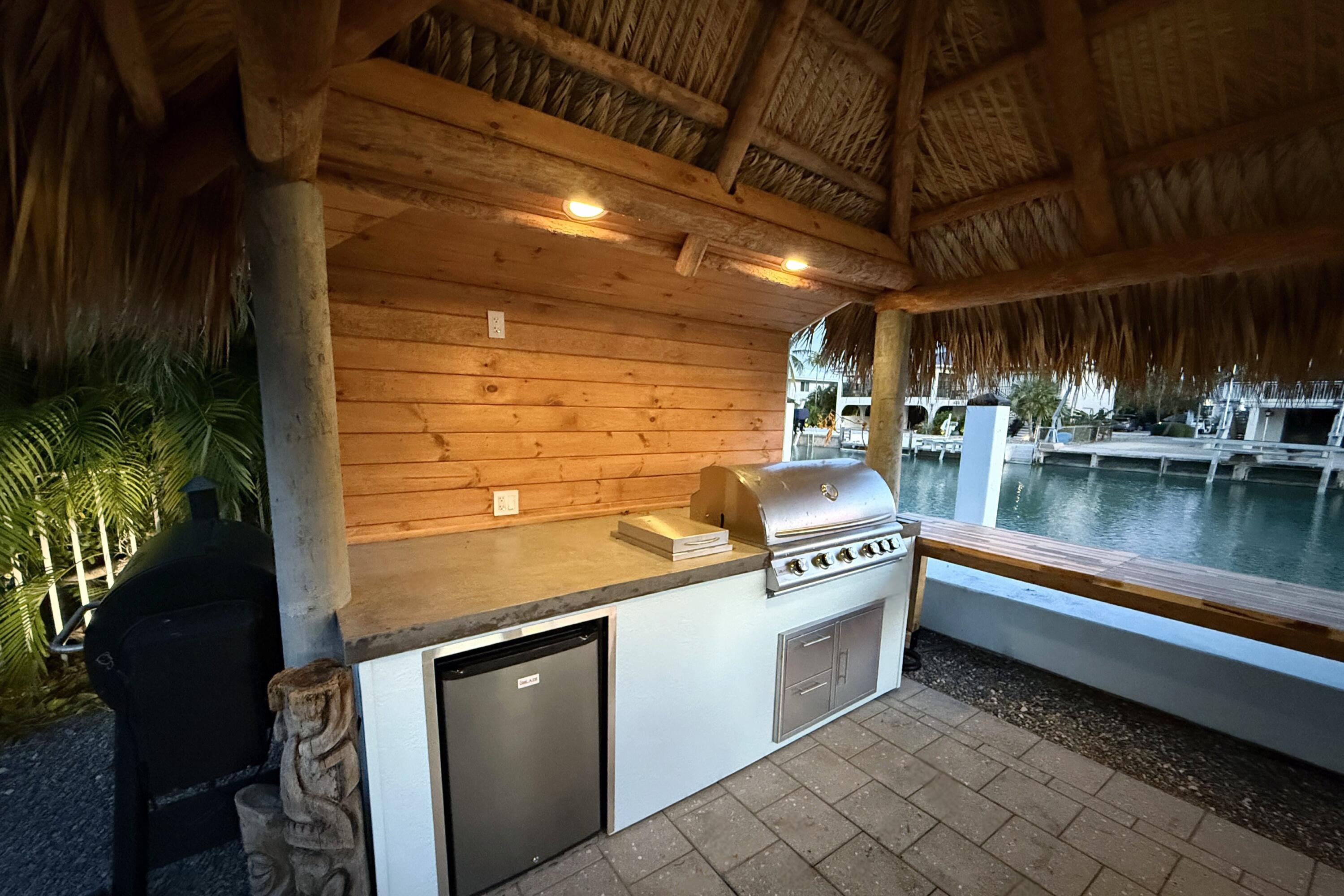 Duck, Florida, 33050, United States, 4 Bedrooms Bedrooms, ,4 BathroomsBathrooms,Residential,Active,1973559