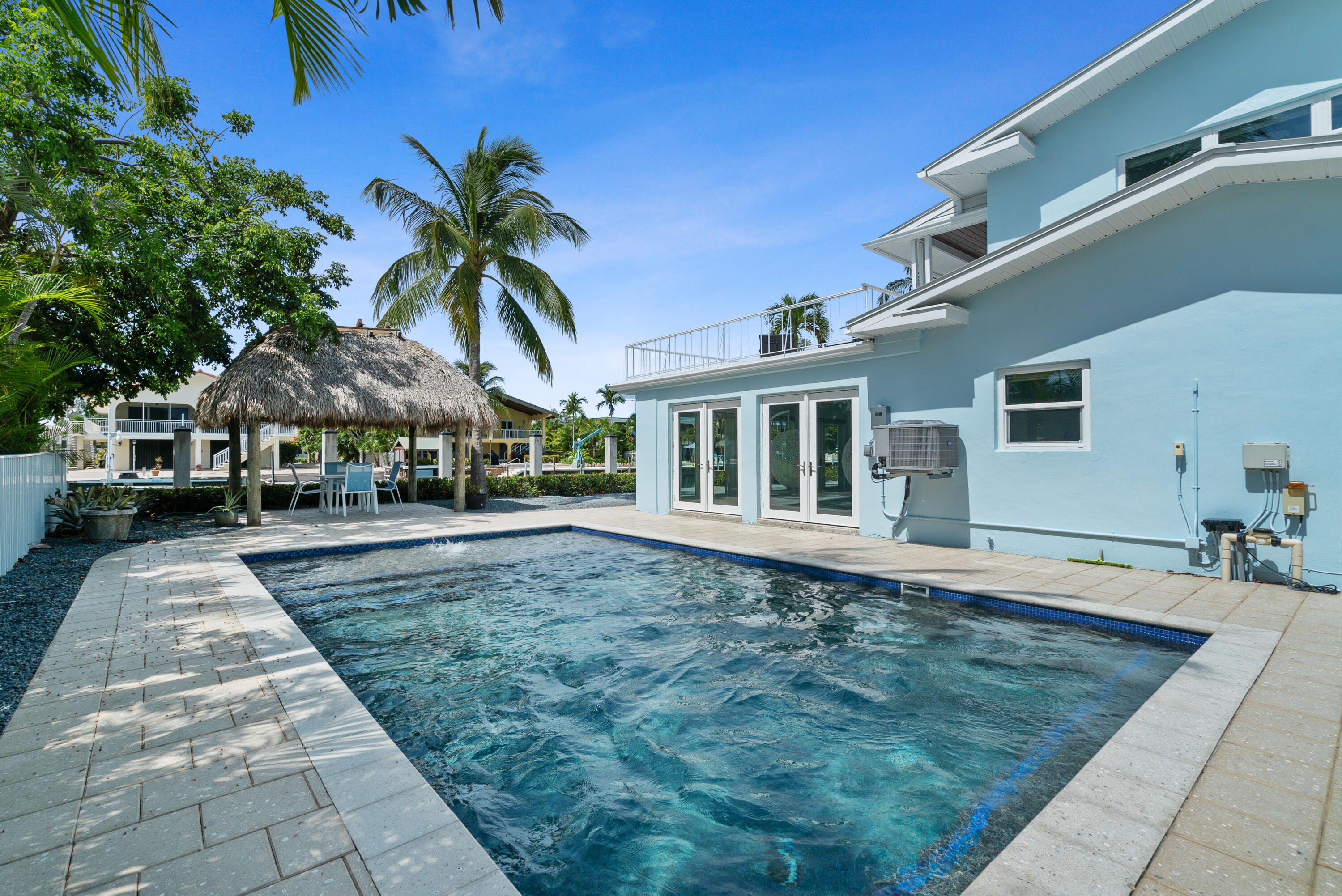 Duck, Florida, 33050, United States, 4 Bedrooms Bedrooms, ,4 BathroomsBathrooms,Residential,Active,1973559