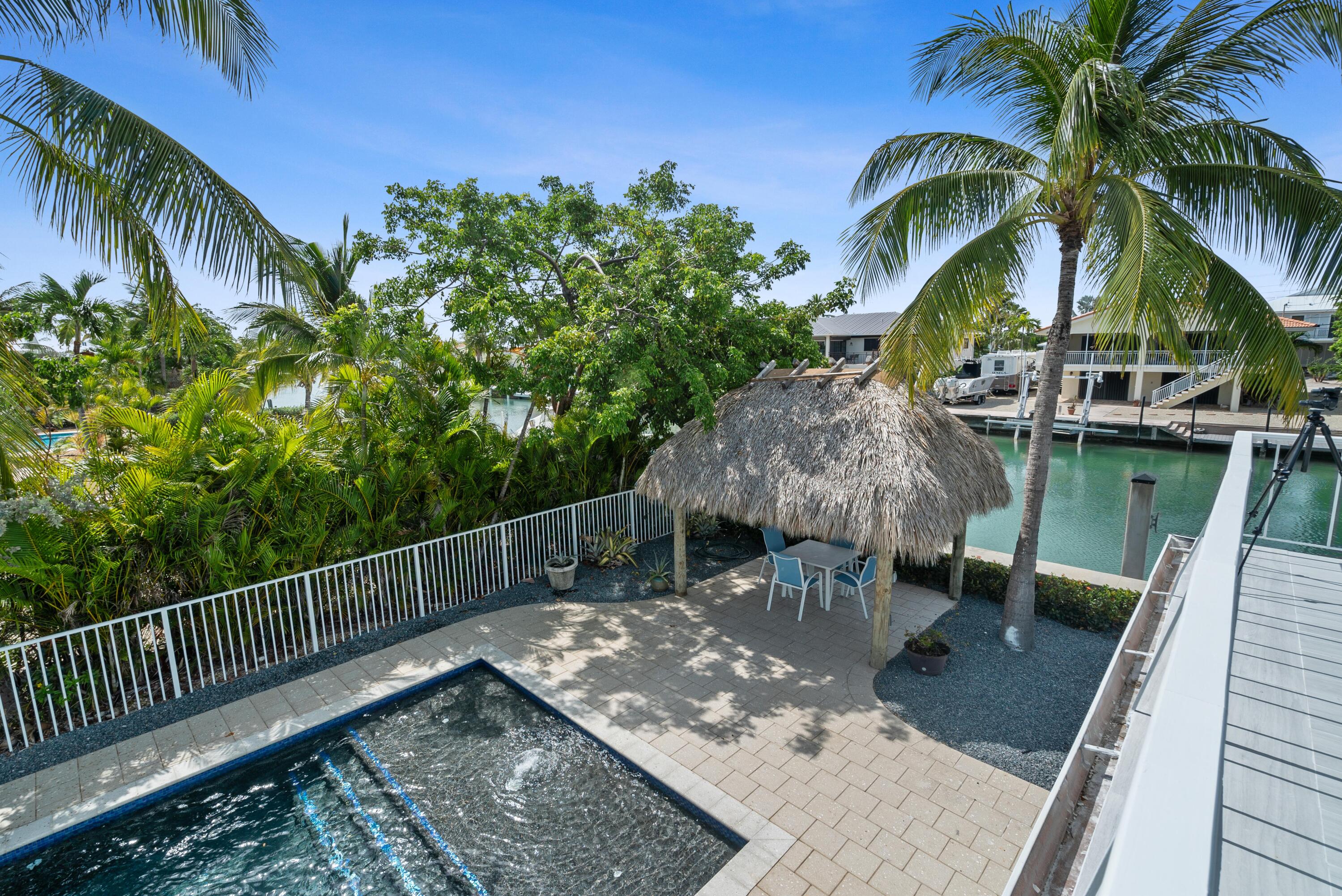 Duck, Florida, 33050, United States, 4 Bedrooms Bedrooms, ,4 BathroomsBathrooms,Residential,Active,1973559