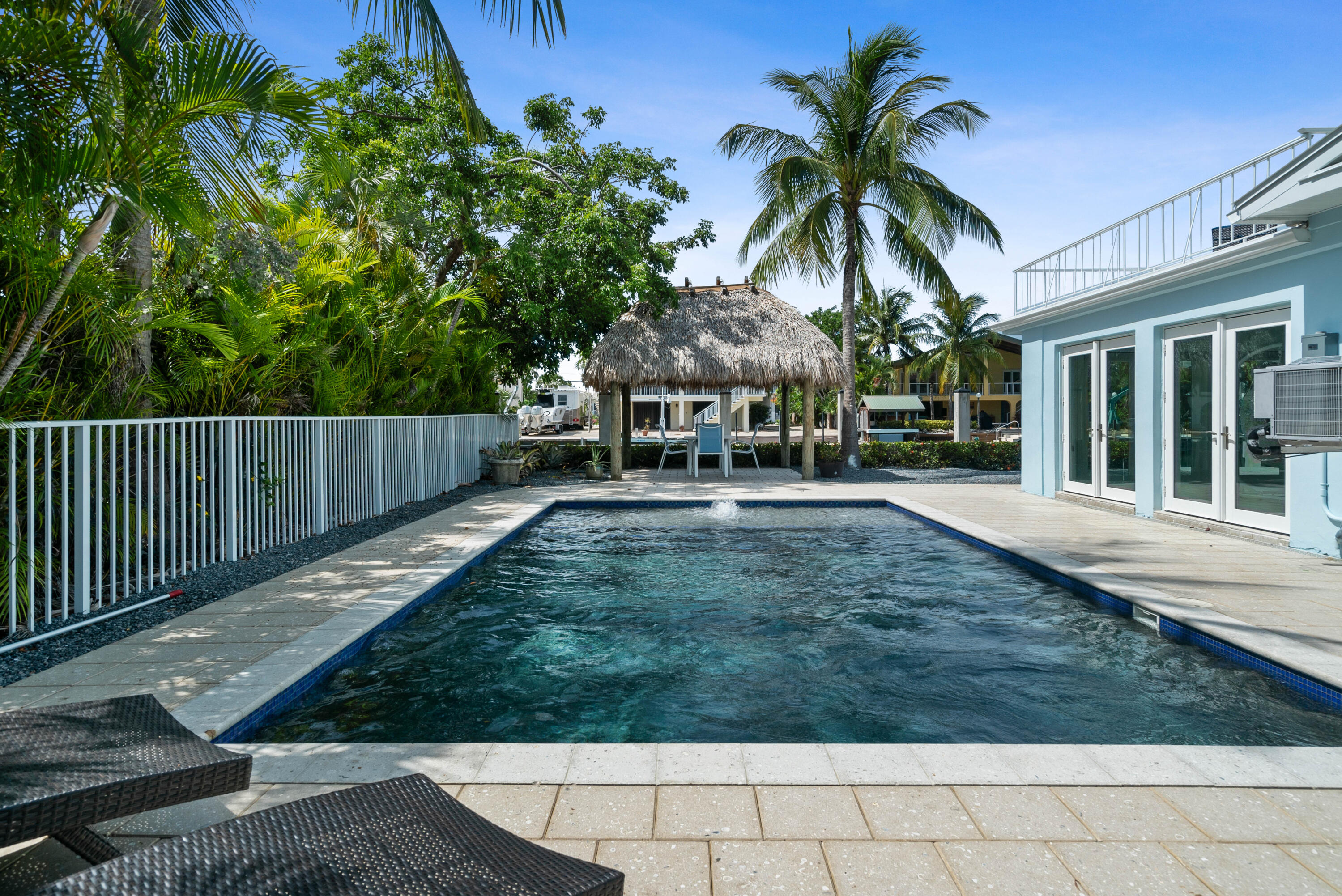 Duck, Florida, 33050, United States, 4 Bedrooms Bedrooms, ,4 BathroomsBathrooms,Residential,Active,1973559