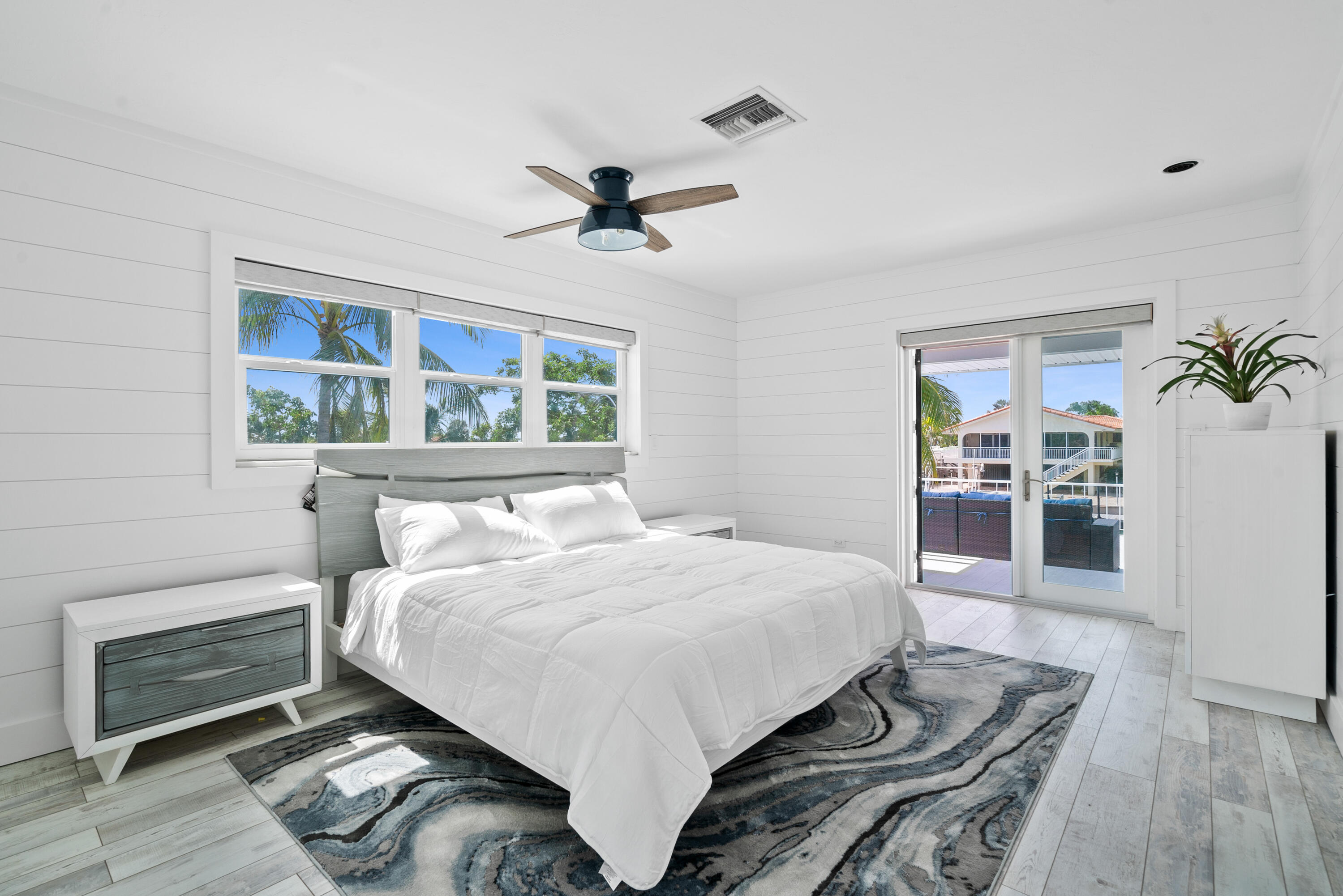 Duck, Florida, 33050, United States, 4 Bedrooms Bedrooms, ,4 BathroomsBathrooms,Residential,Active,1973559