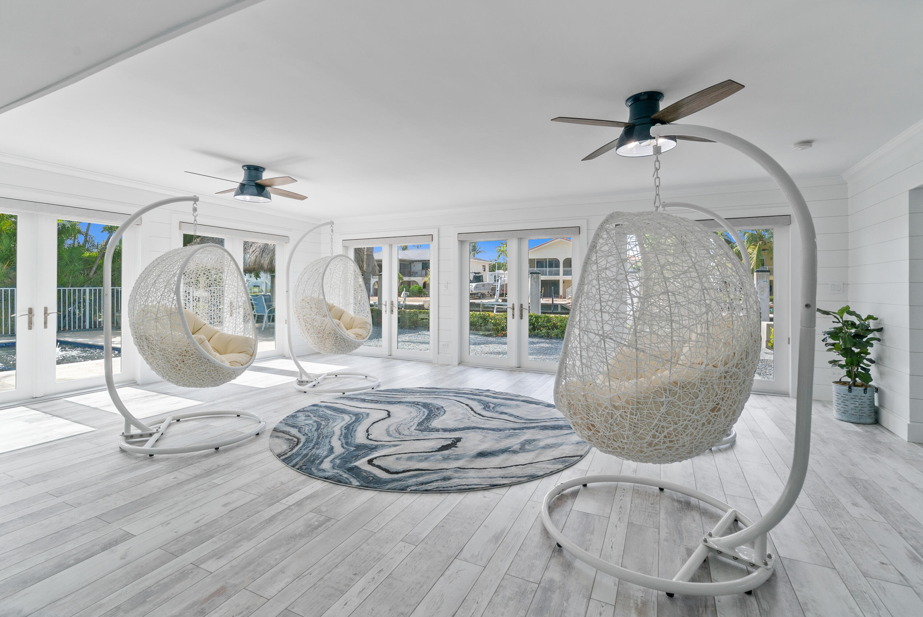 Duck, Florida, 33050, United States, 4 Bedrooms Bedrooms, ,4 BathroomsBathrooms,Residential,Active,1973559