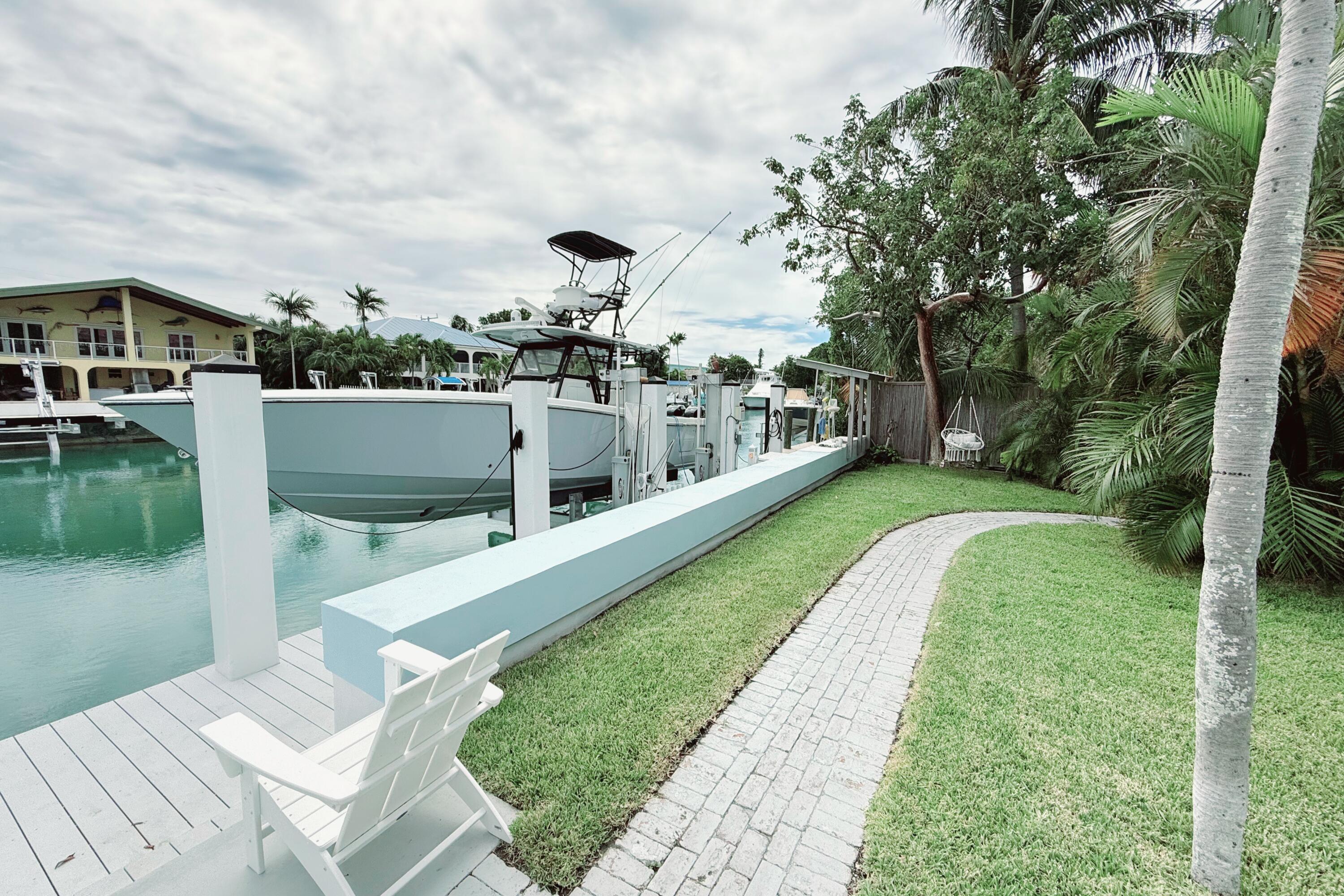 Duck, Florida, 33050, United States, 4 Bedrooms Bedrooms, ,4 BathroomsBathrooms,Residential,Active,1973559
