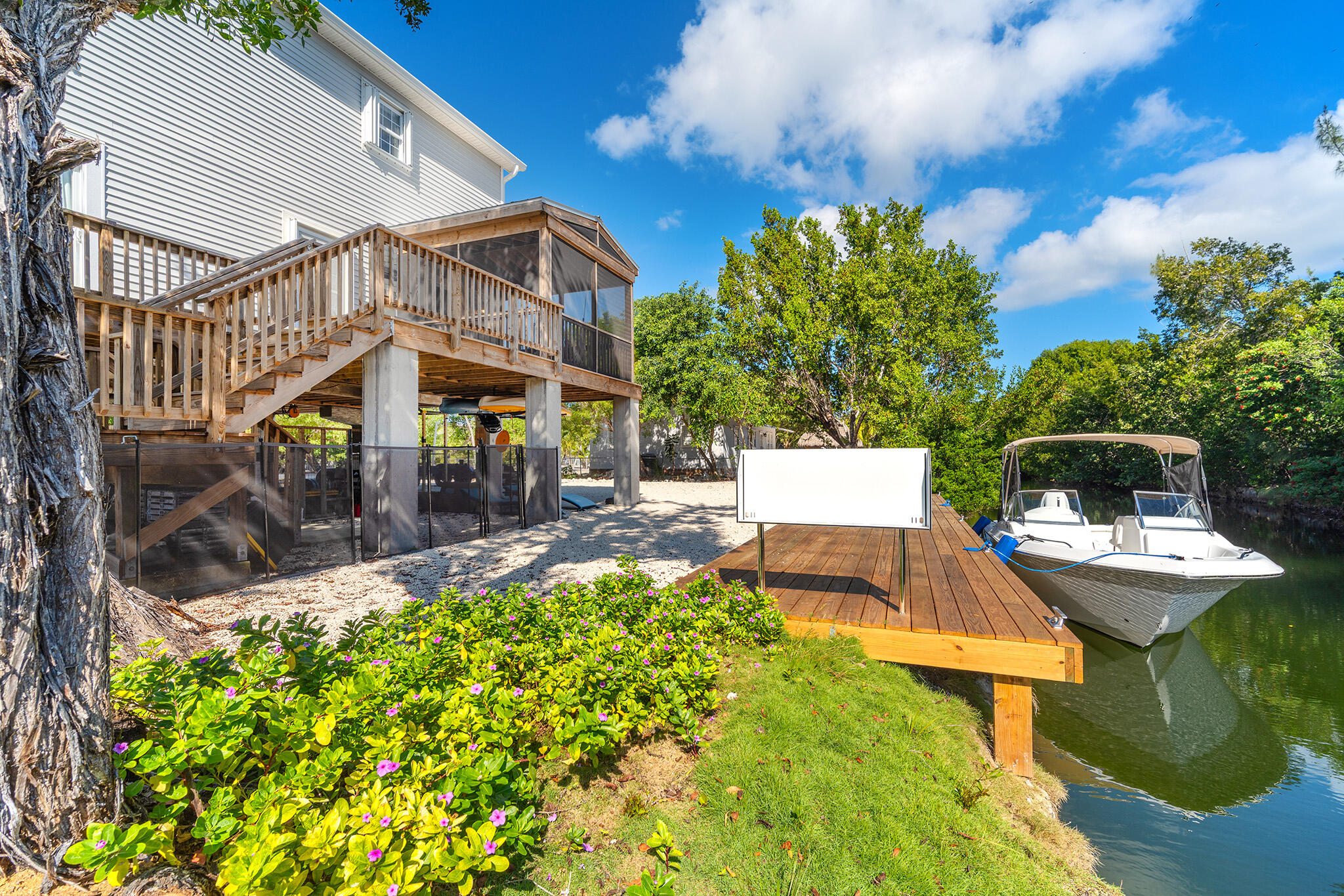 Big Pine, Florida 33043, United States, 3 Bedrooms Bedrooms, ,3 BathroomsBathrooms,Residential,Active,257103