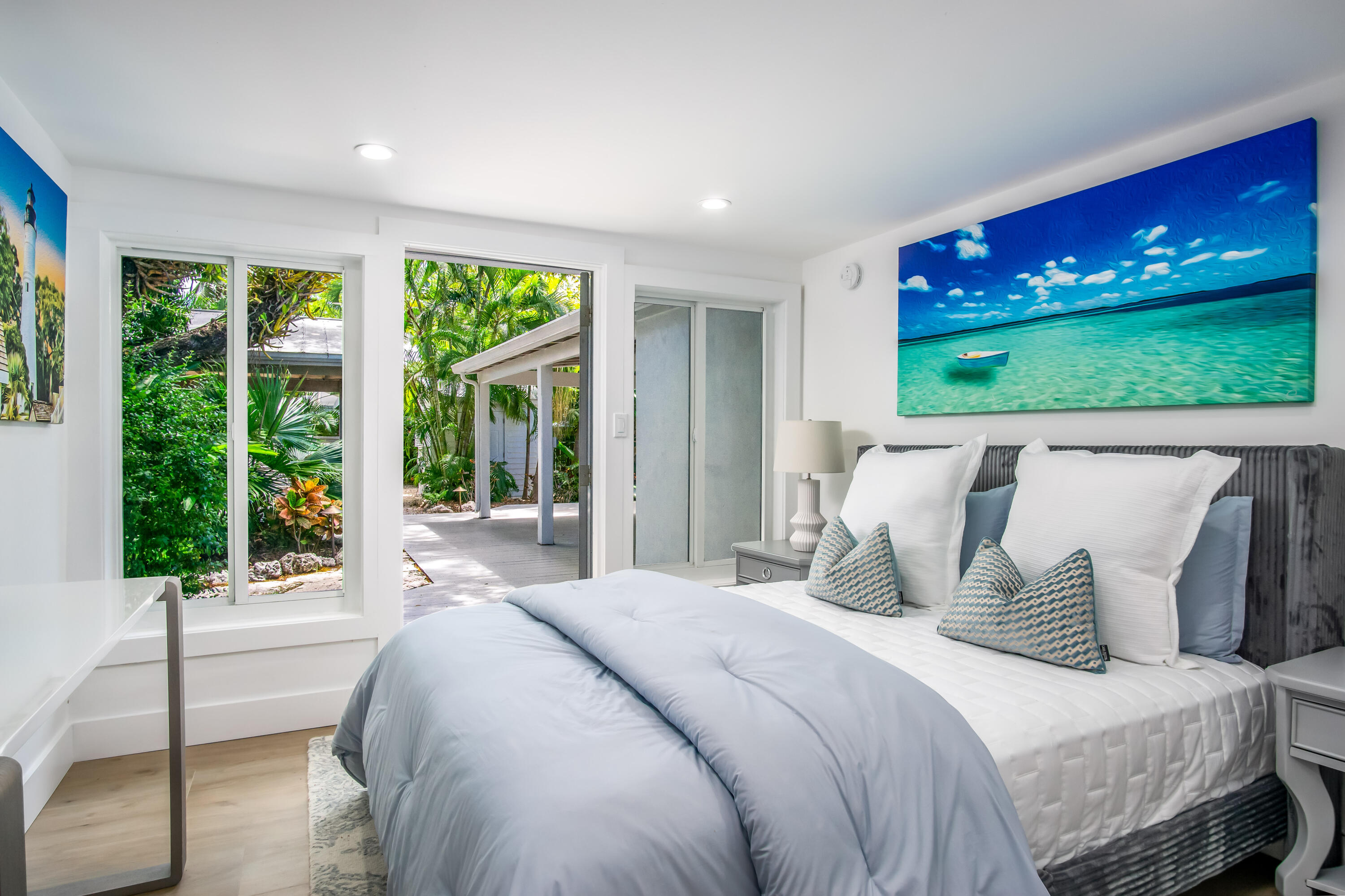 Key West, Florida 33040, United States, 4 Bedrooms Bedrooms, ,4 BathroomsBathrooms,Residential,Pending,10742