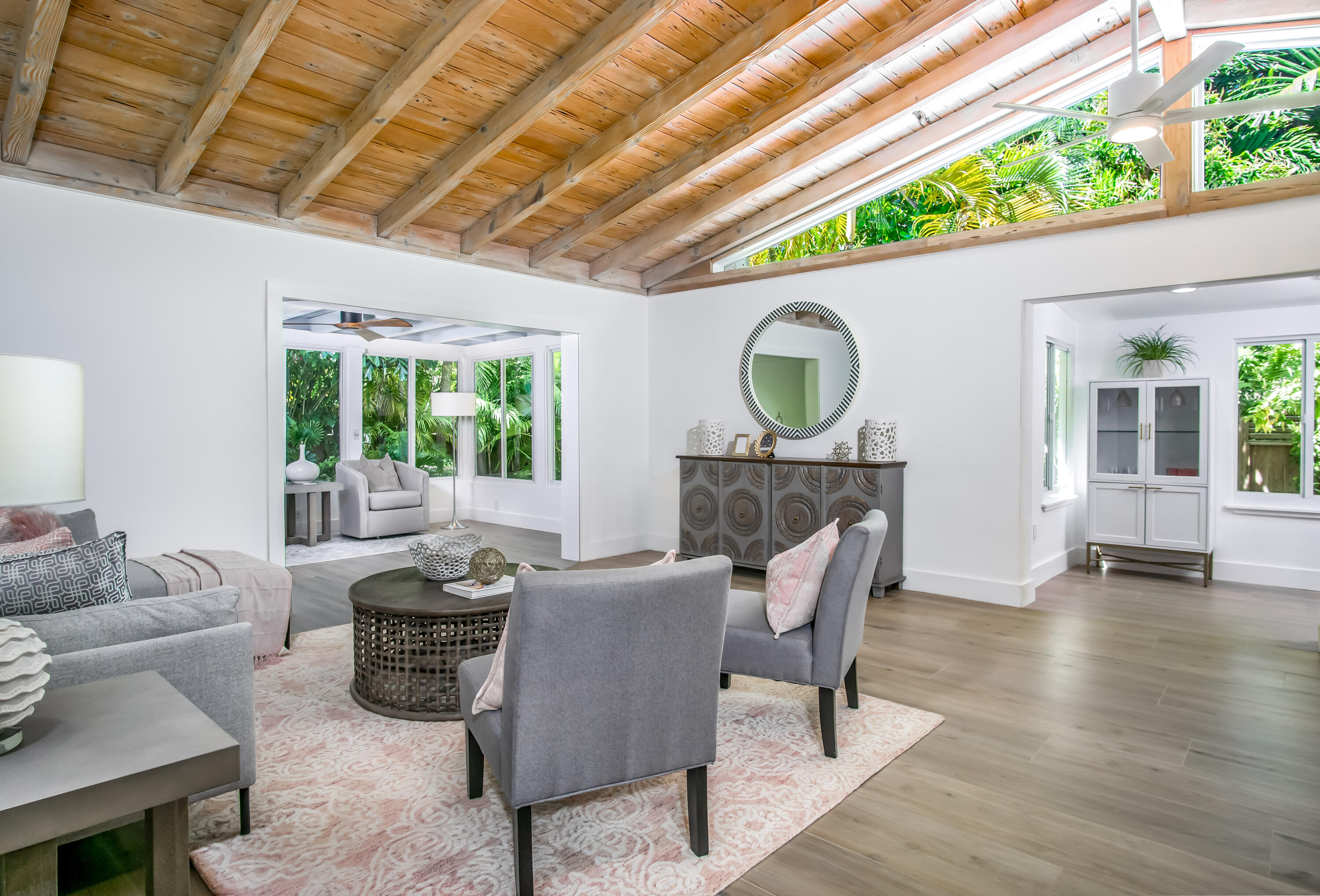 Key West, Florida 33040, United States, 4 Bedrooms Bedrooms, ,4 BathroomsBathrooms,Residential,Pending,10742