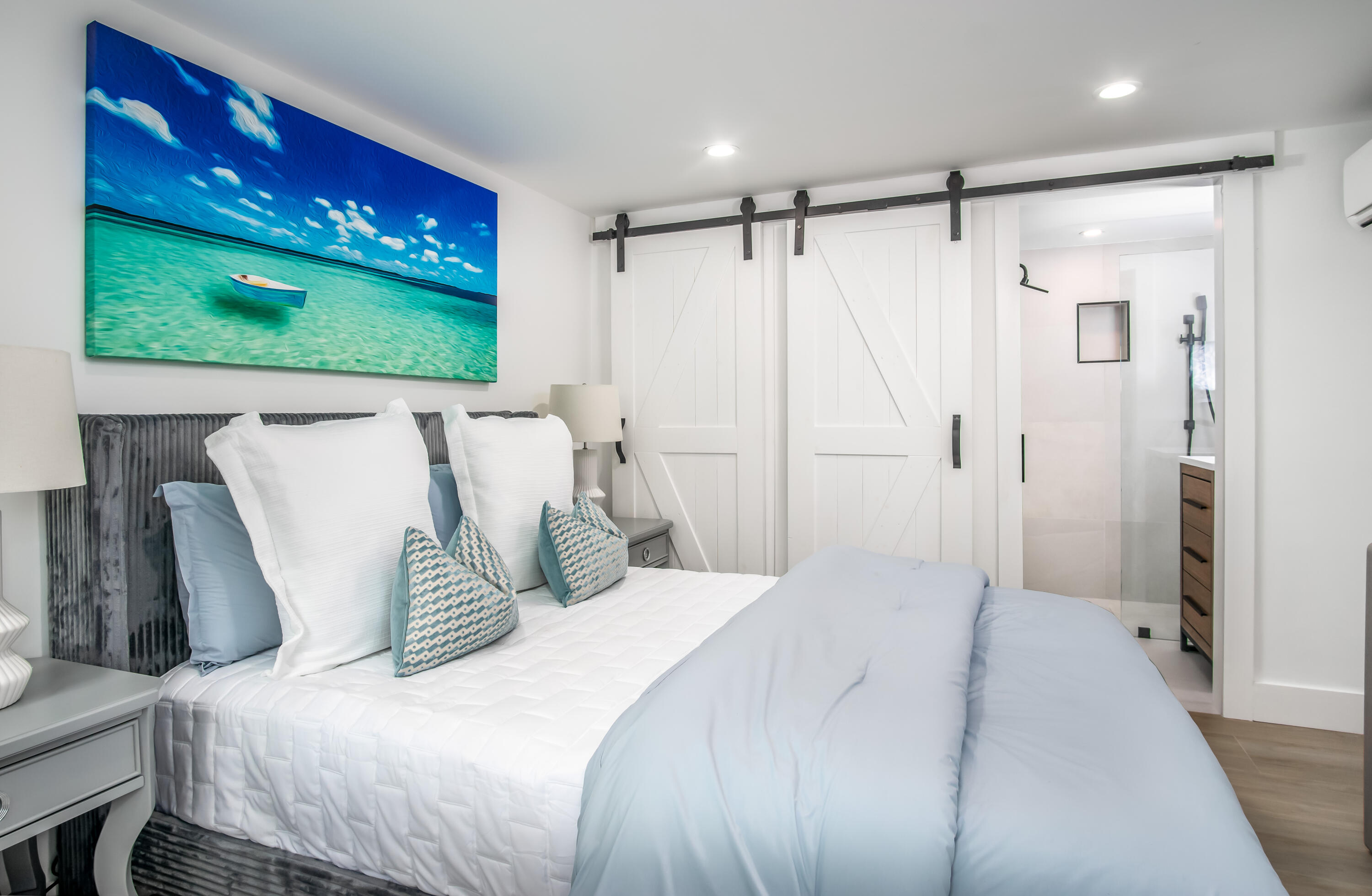 Key West, Florida 33040, United States, 4 Bedrooms Bedrooms, ,4 BathroomsBathrooms,Residential,Pending,10742