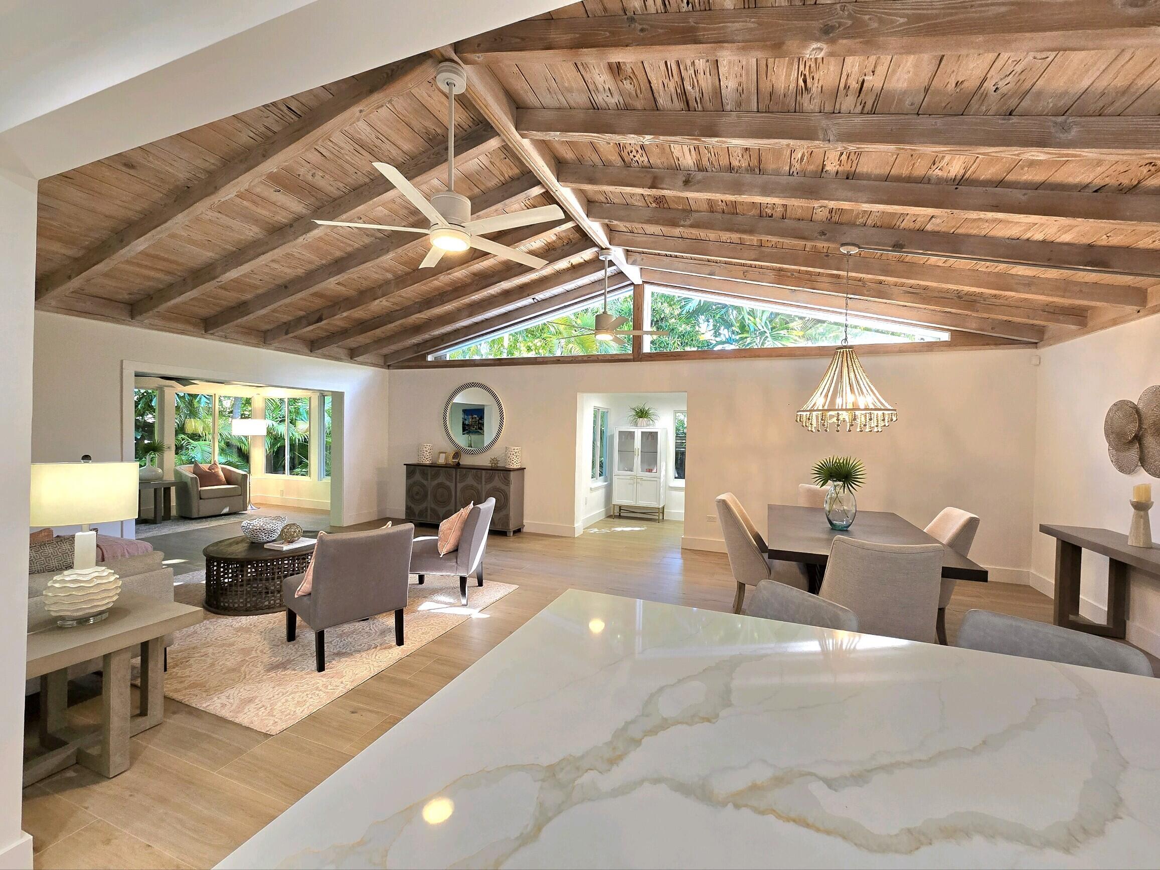 Key West, Florida 33040, United States, 4 Bedrooms Bedrooms, ,4 BathroomsBathrooms,Residential,Pending,10742