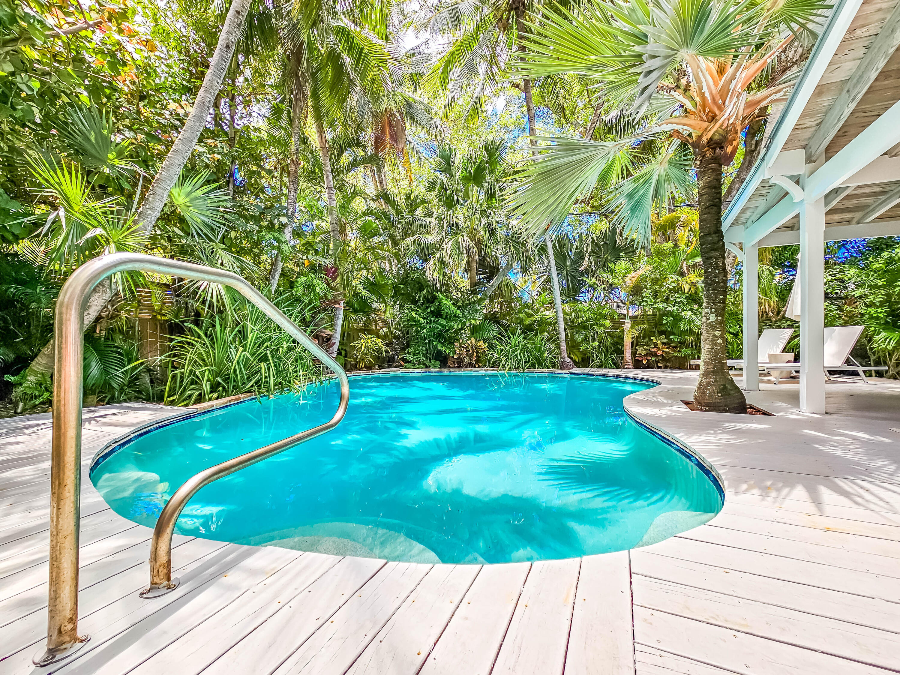 Key West, Florida 33040, United States, 4 Bedrooms Bedrooms, ,4 BathroomsBathrooms,Residential,Pending,10742