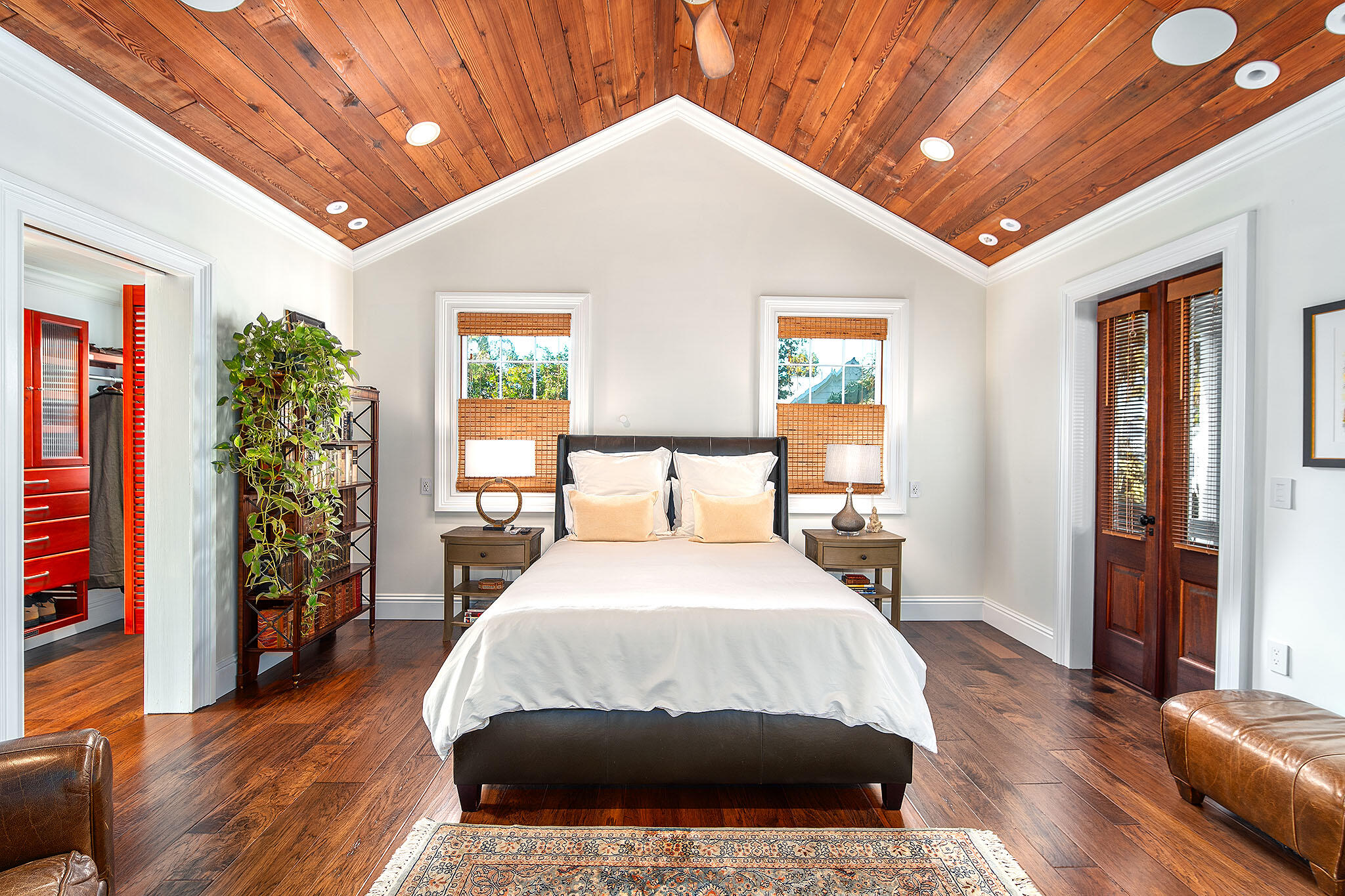 Key West, Florida 33040, United States, 5 Bedrooms Bedrooms, ,6 BathroomsBathrooms,Residential,Pending,35620