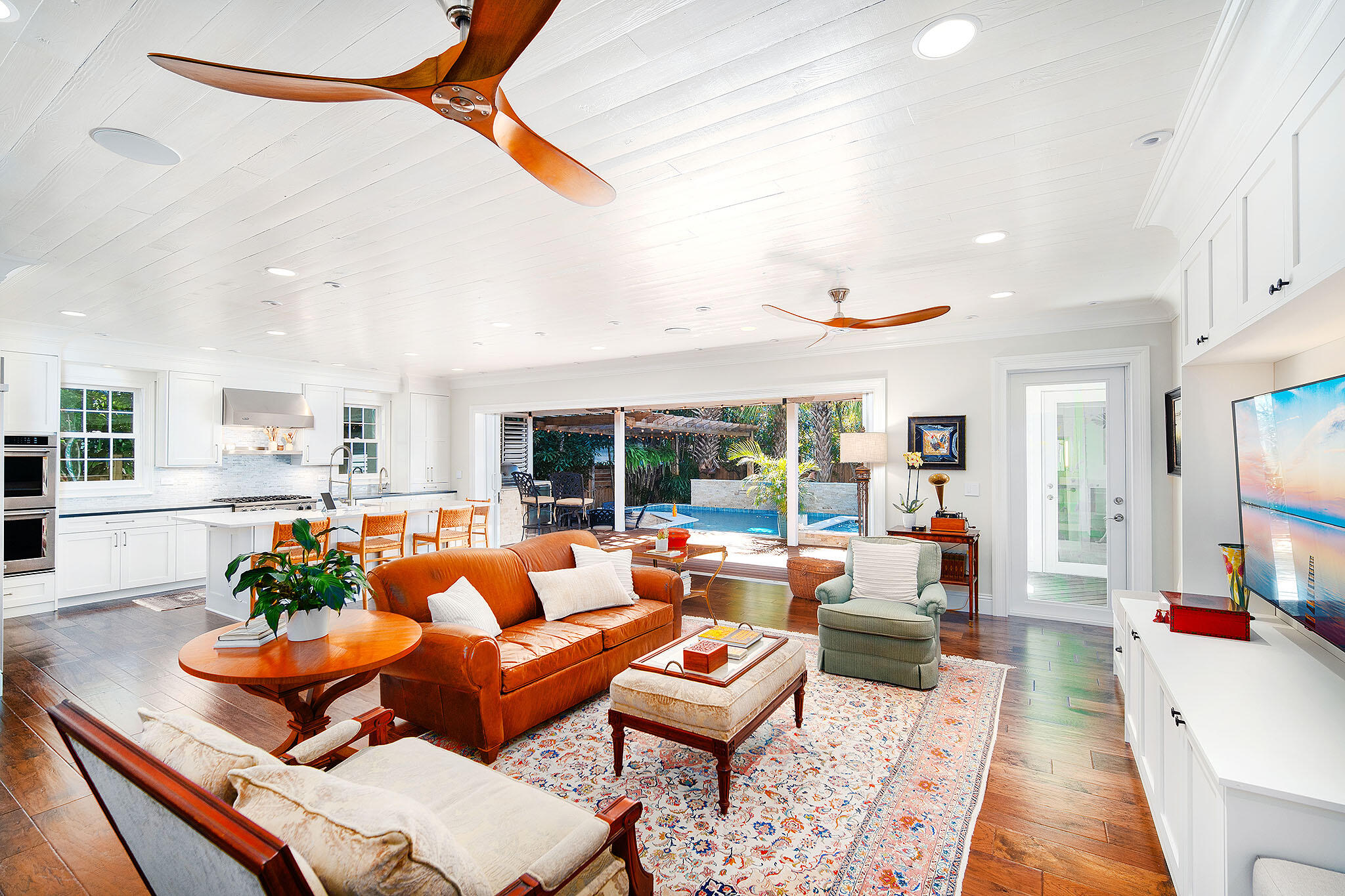 Key West, Florida 33040, United States, 5 Bedrooms Bedrooms, ,6 BathroomsBathrooms,Residential,Pending,35620