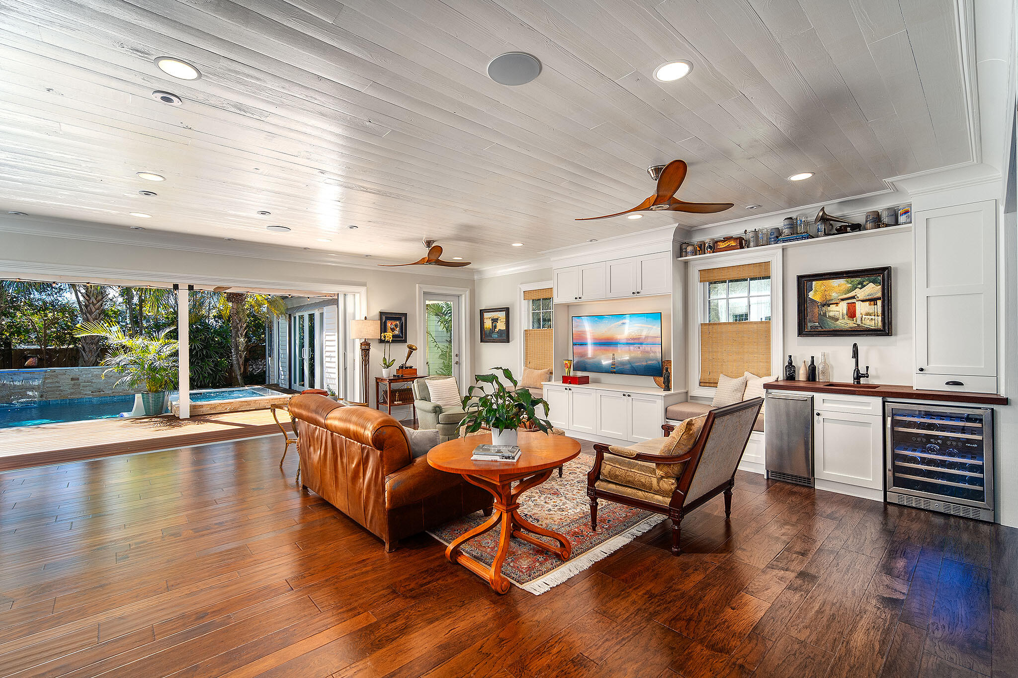 Key West, Florida 33040, United States, 5 Bedrooms Bedrooms, ,6 BathroomsBathrooms,Residential,Pending,35620