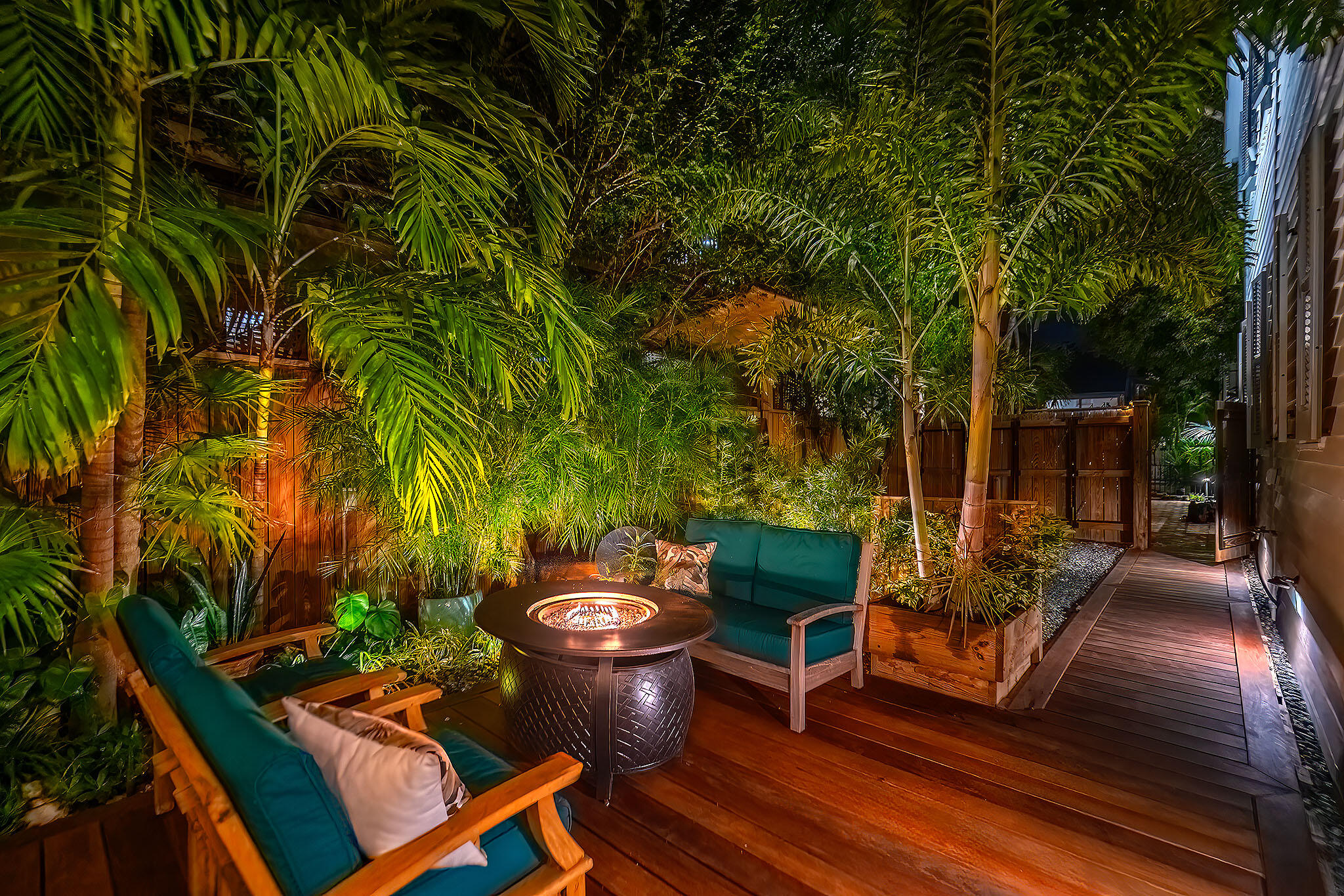 Key West, Florida 33040, United States, 5 Bedrooms Bedrooms, ,6 BathroomsBathrooms,Residential,Pending,35620