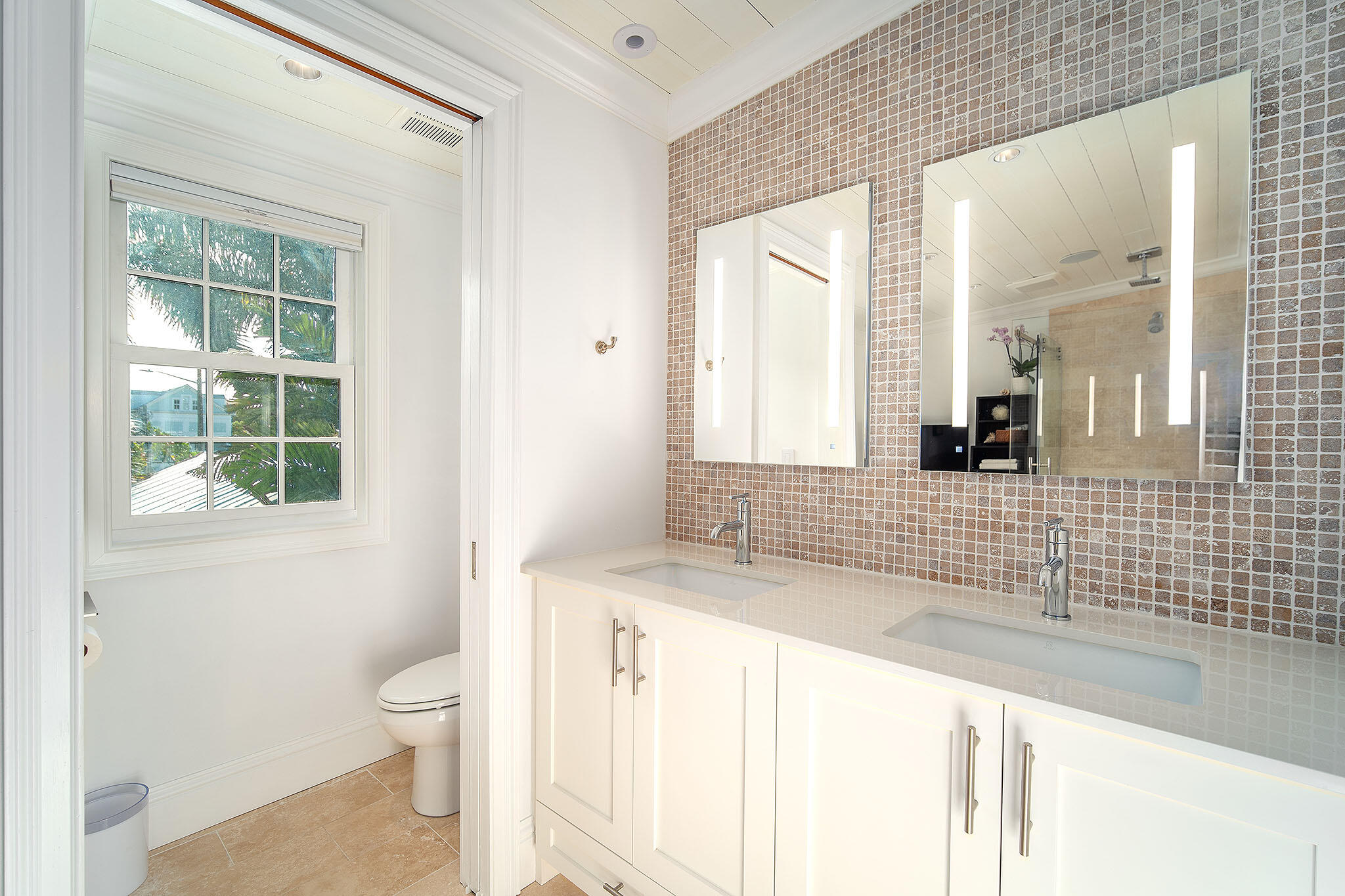 Key West, Florida 33040, United States, 5 Bedrooms Bedrooms, ,6 BathroomsBathrooms,Residential,Pending,35620