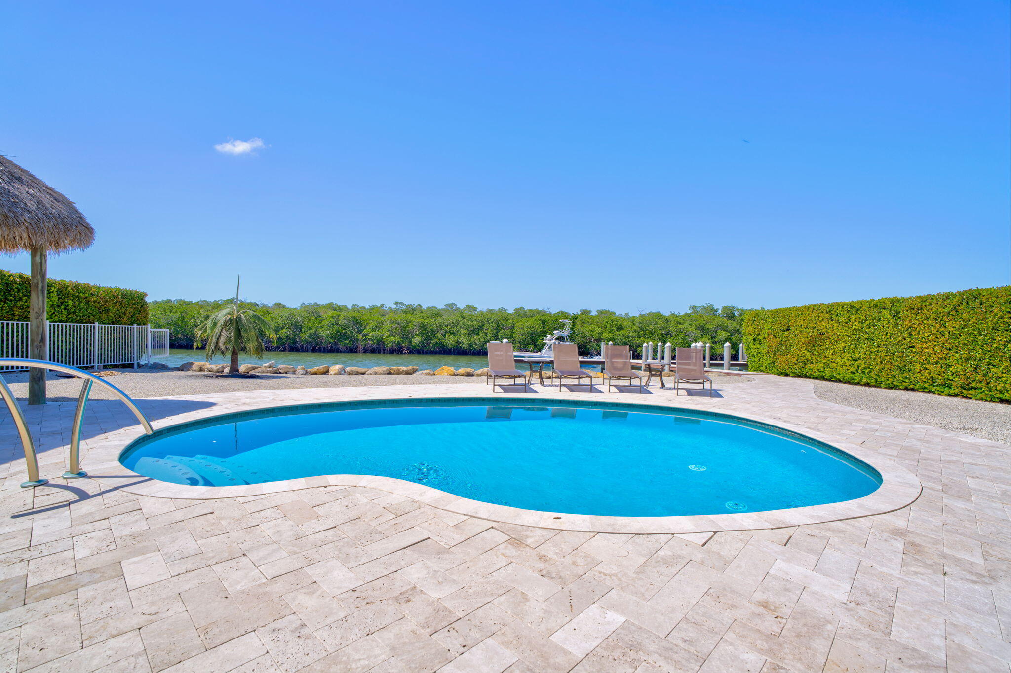 Marathon, Florida 33050, United States, 6 Bedrooms Bedrooms, ,7 BathroomsBathrooms,Residential,Active,157750