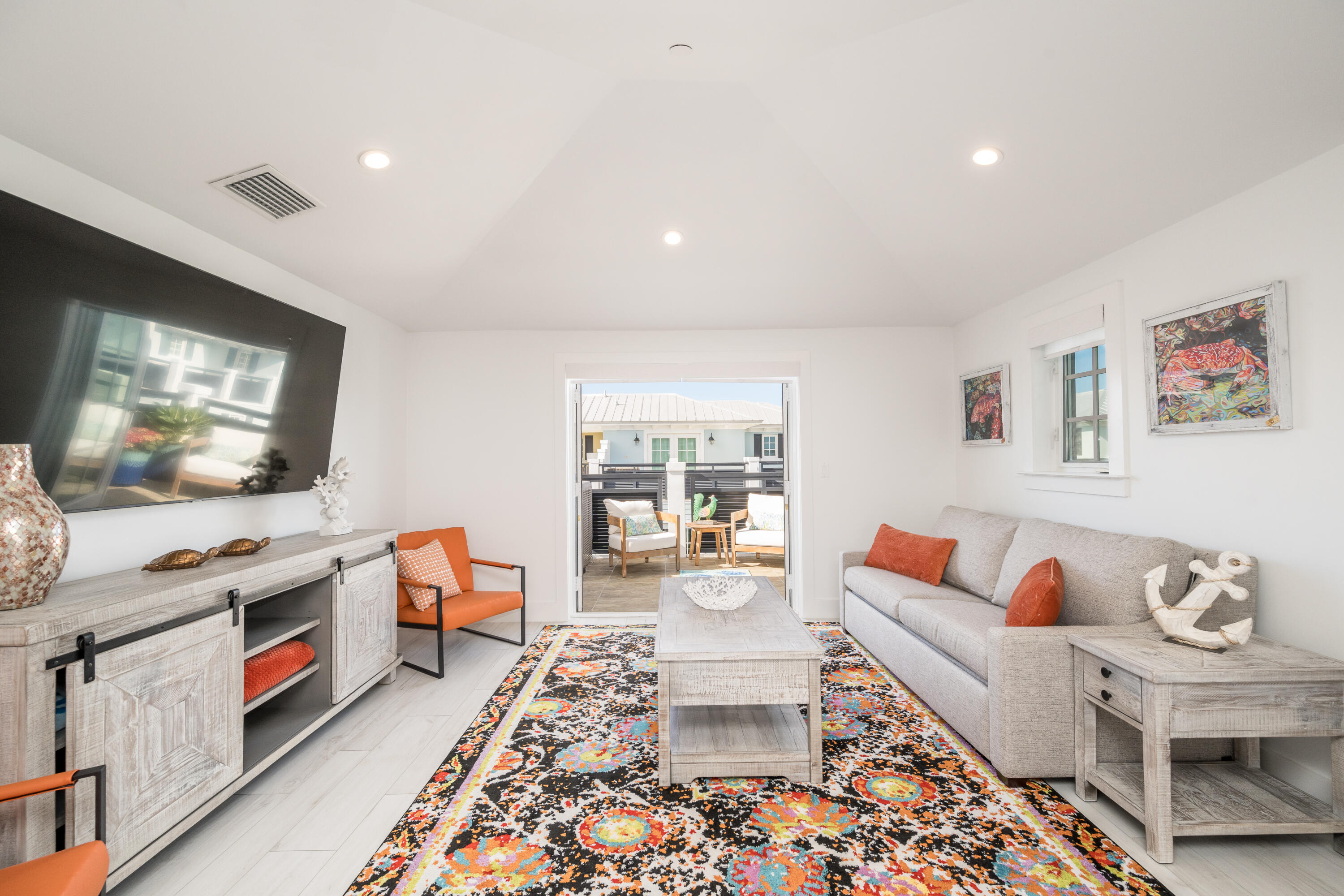 Key West, Florida 33040, United States, 3 Bedrooms Bedrooms, ,4 BathroomsBathrooms,Residential,Active,6699